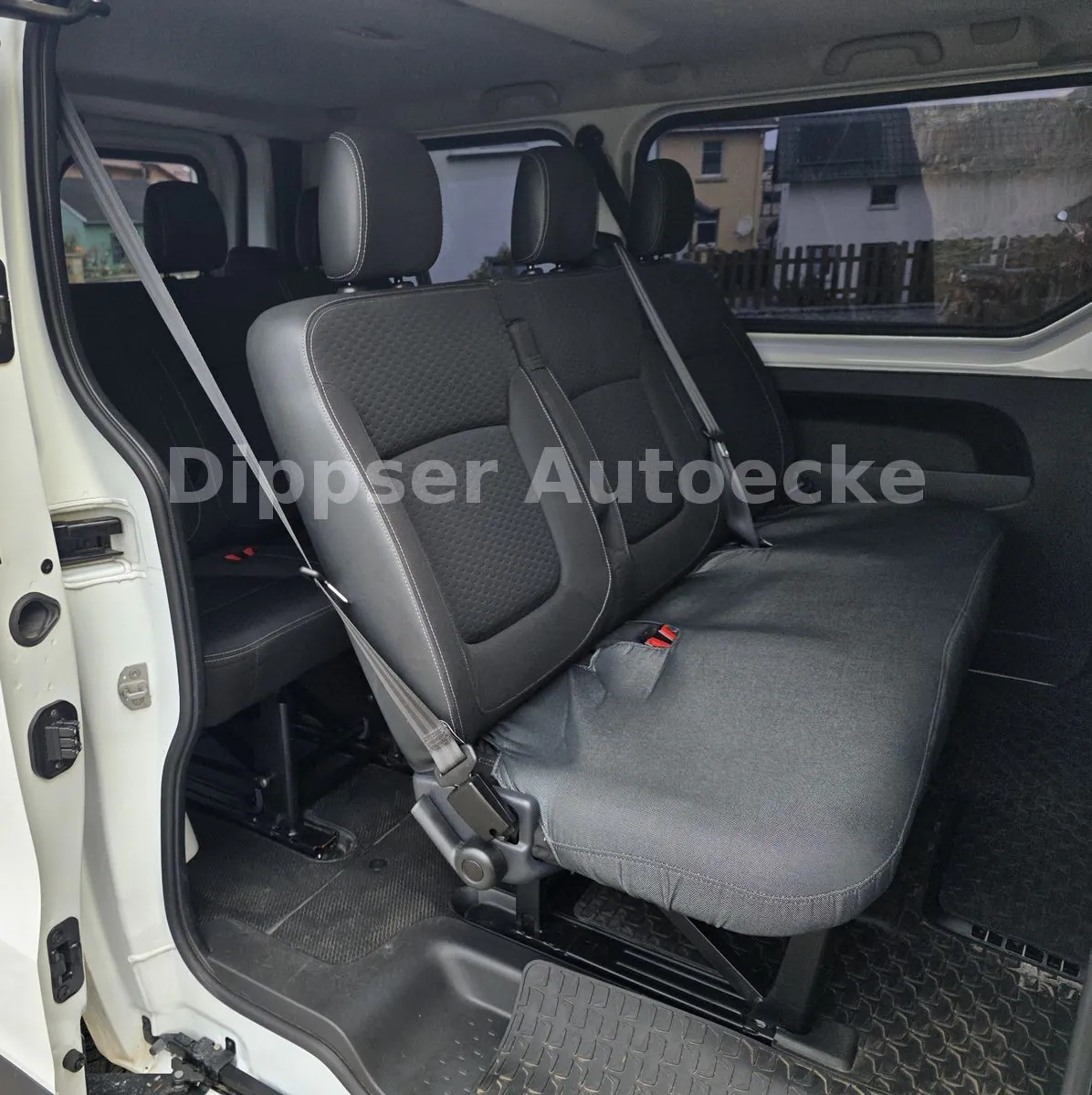 Fahrzeugabbildung Opel Vivaro B Combi L1H1_ 2,7t_9 Sitze_Klima vo+hi...