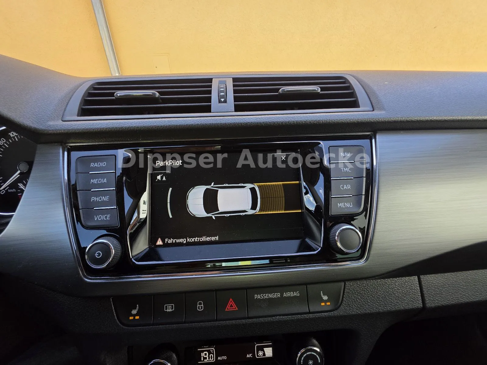 Fahrzeugabbildung SKODA Fabia 1.0 / 55kW