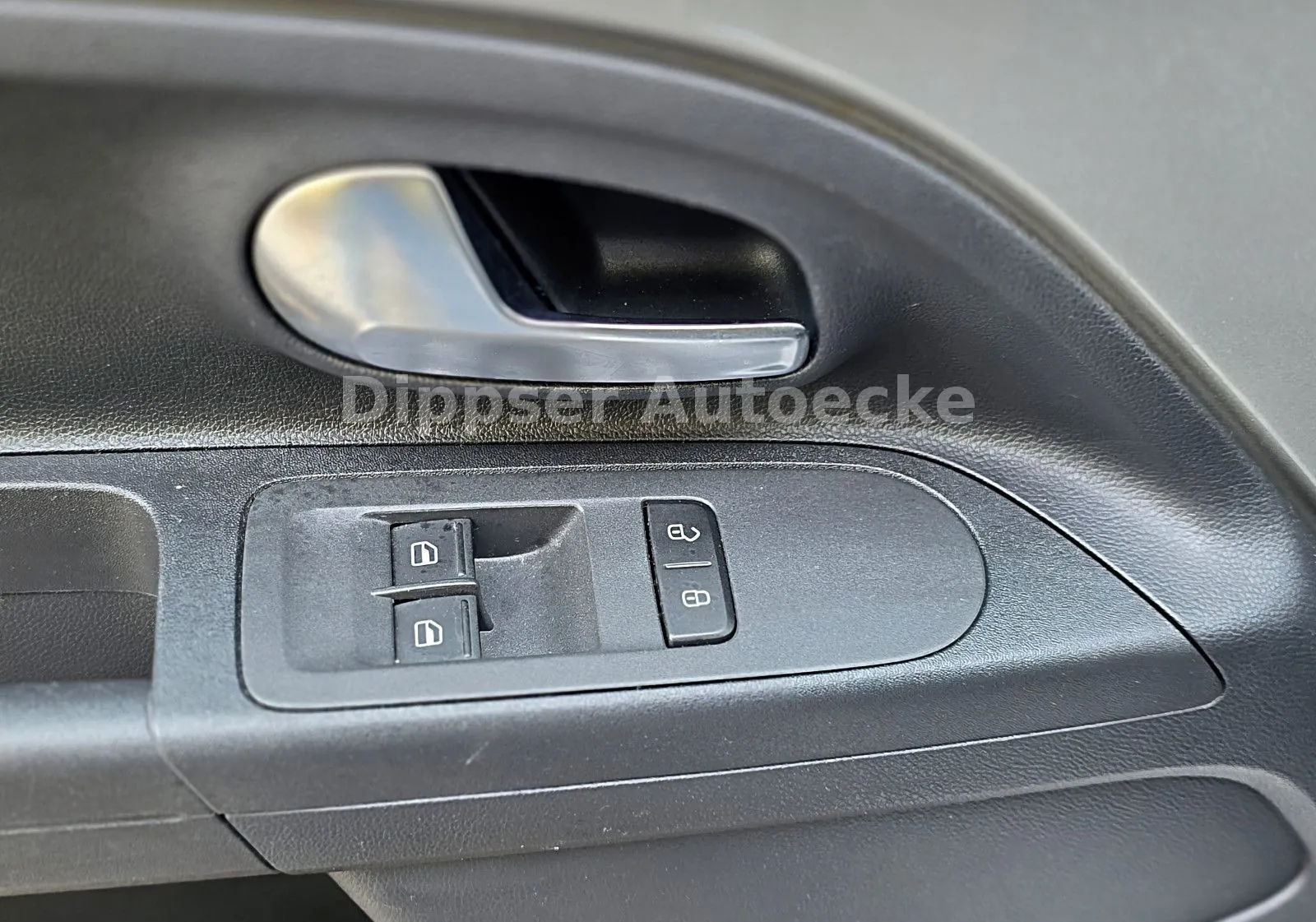 Fahrzeugabbildung Volkswagen up!_Klima_Schiebedach_Aluf. mit Allwetterr....