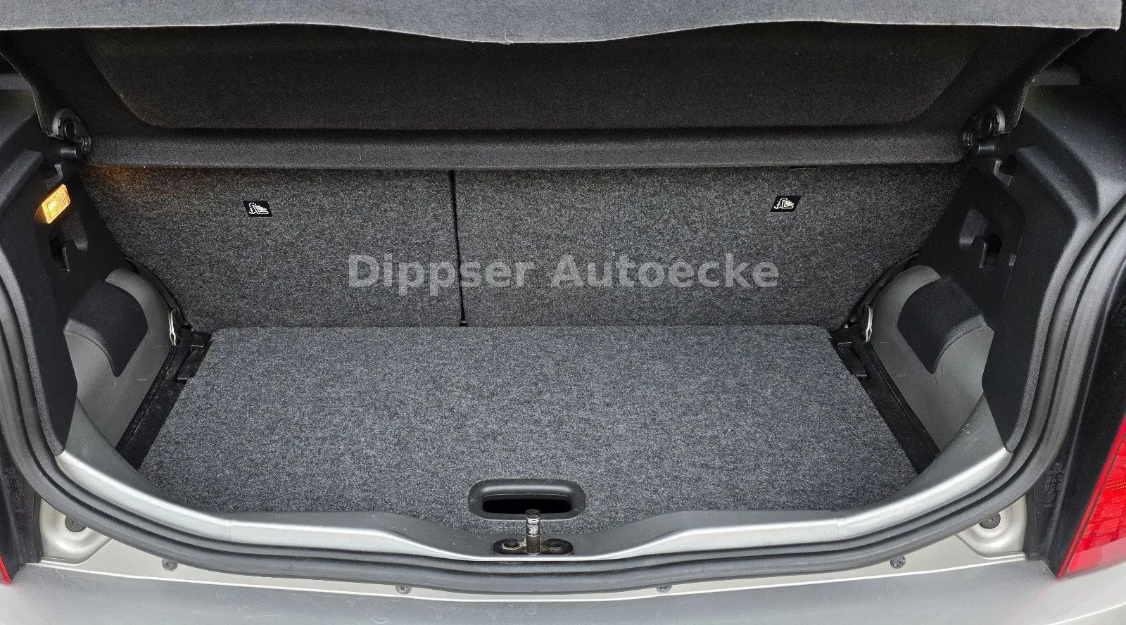 Fahrzeugabbildung Volkswagen up!_Klima_Schiebedach_Aluf. mit Allwetterr....
