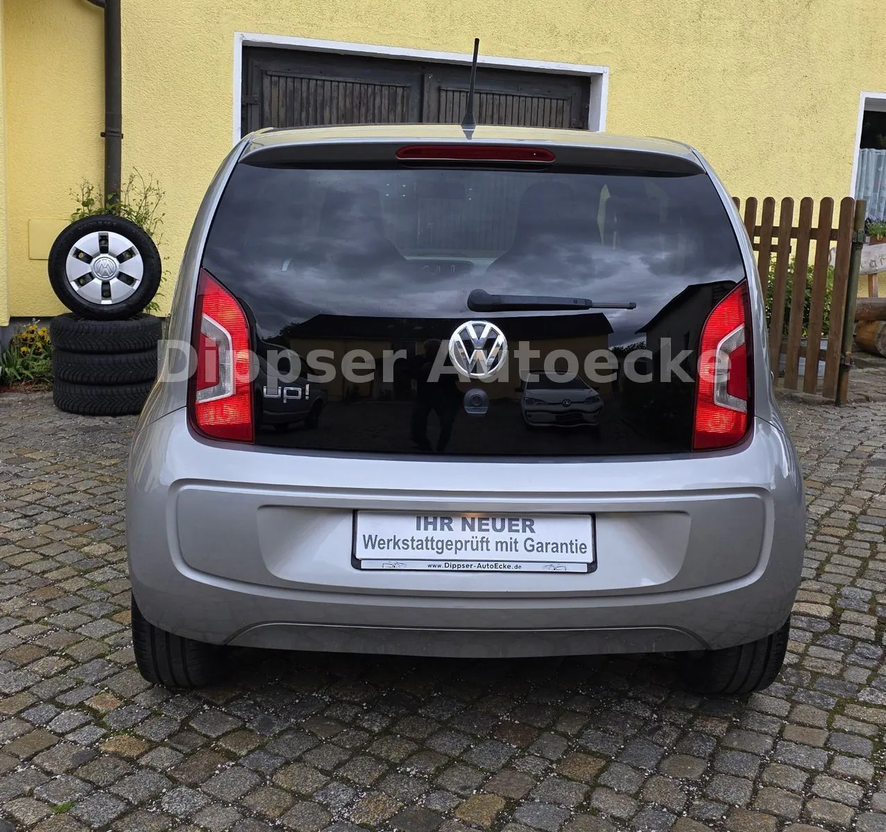 Fahrzeugabbildung Volkswagen up!_Klima_Schiebedach_Aluf. mit Allwetterr....