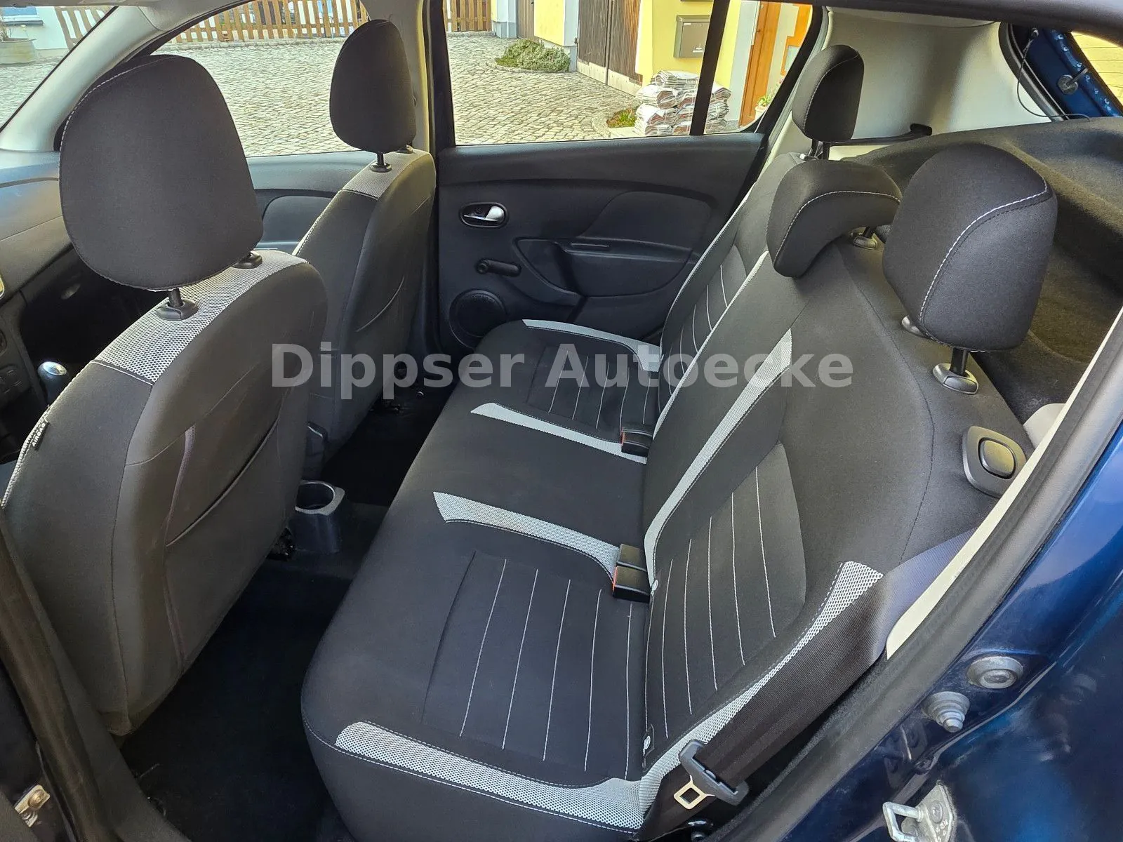 Fahrzeugabbildung Dacia Sandero II Stepway