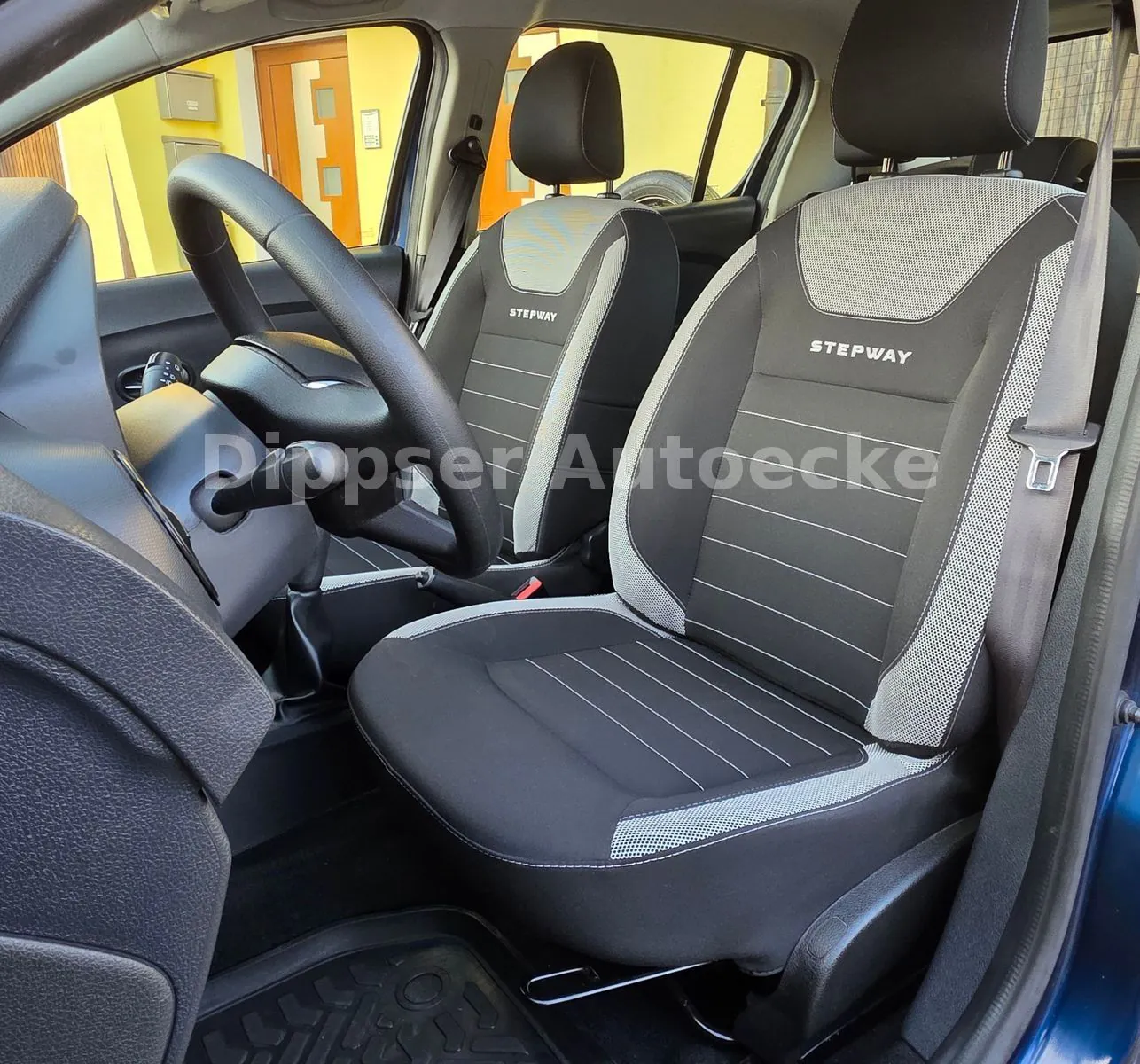 Fahrzeugabbildung Dacia Sandero II Stepway 
