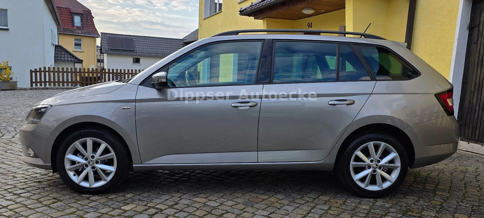 Fahrzeugabbildung SKODA Fabia Combi 