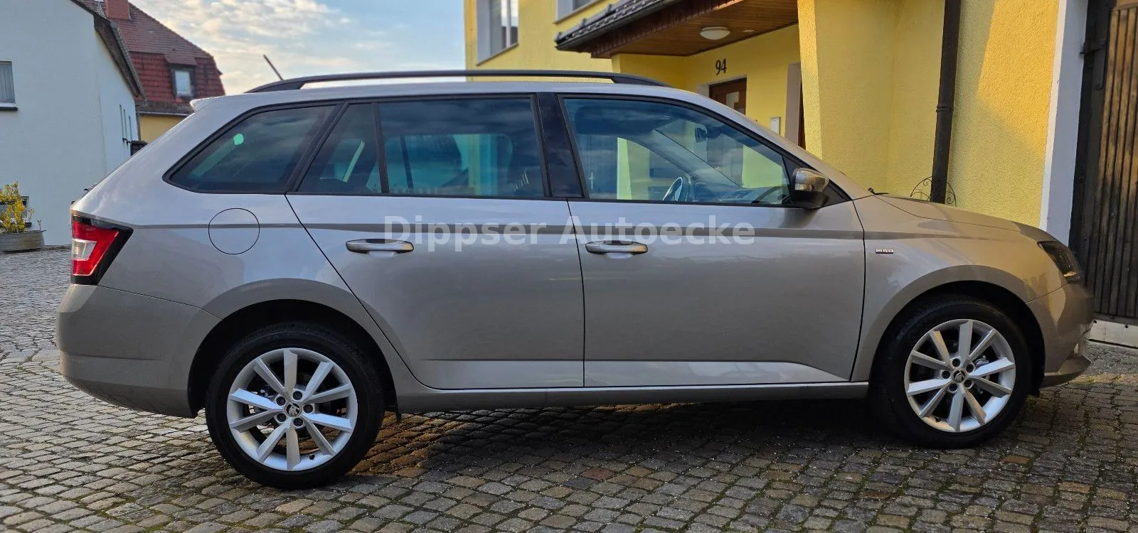 Fahrzeugabbildung SKODA Fabia Combi 