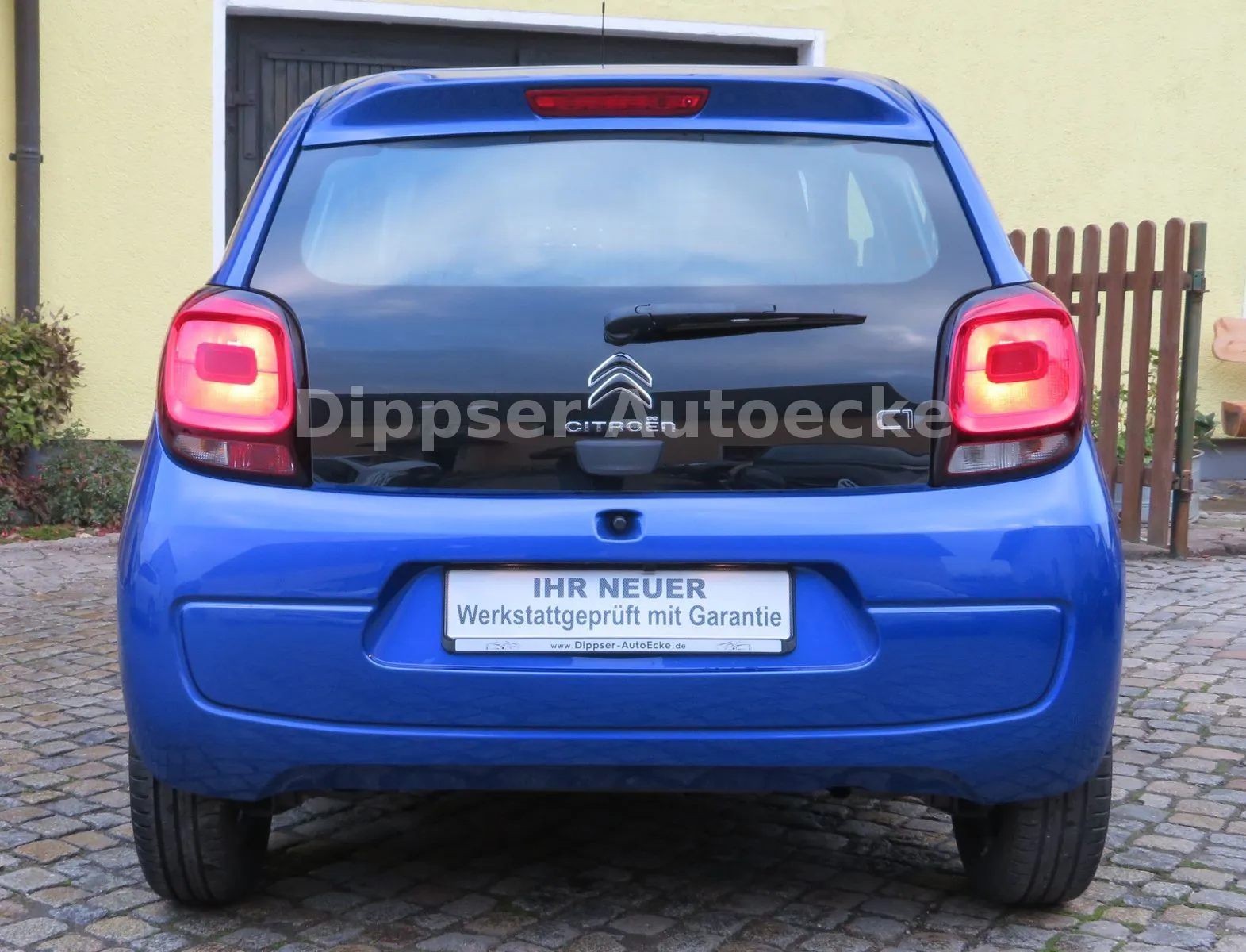 Fahrzeugabbildung Citroën C1 Shine-Automatik_Alu_Faltdach