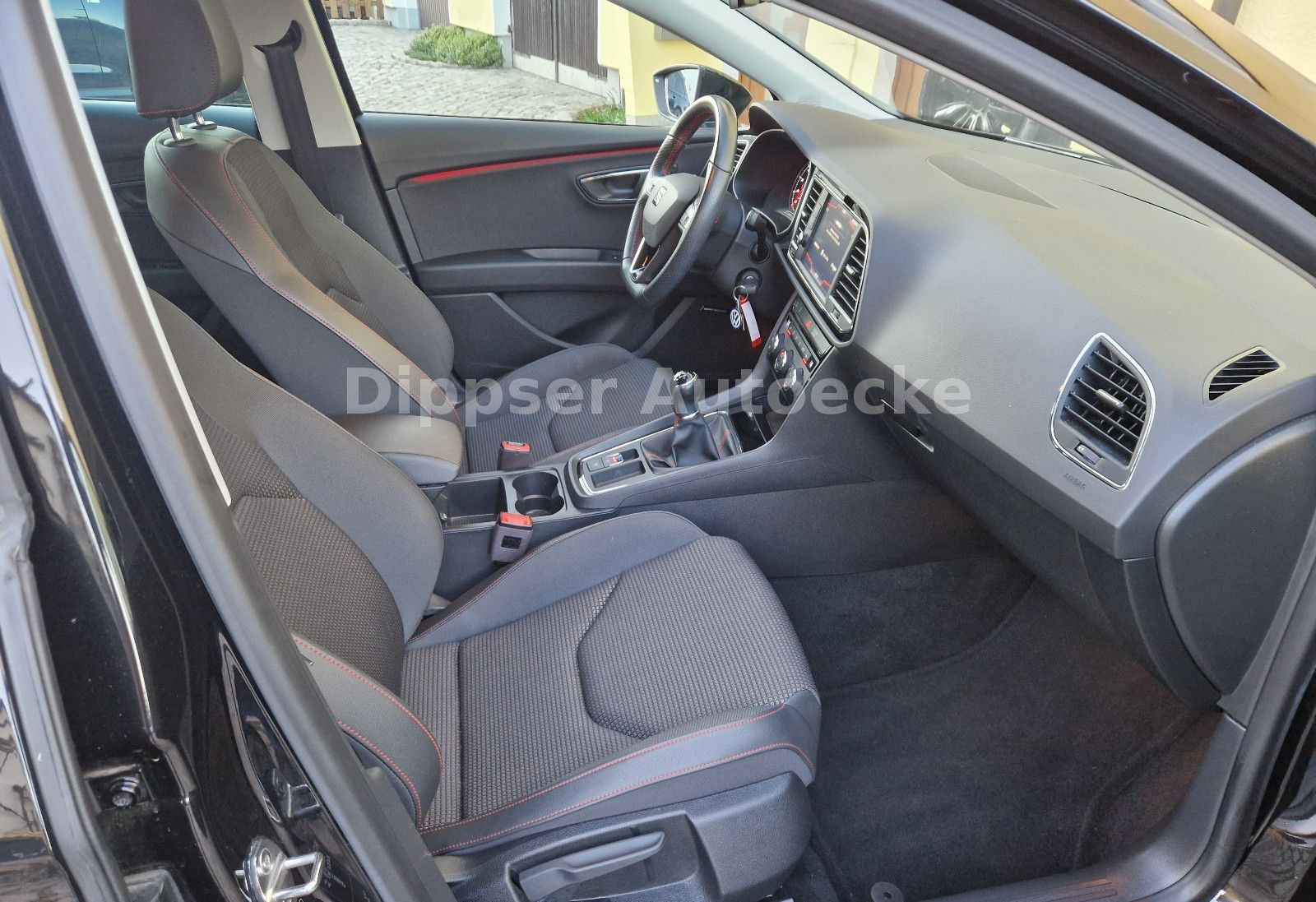 Fahrzeugabbildung SEAT Leon 