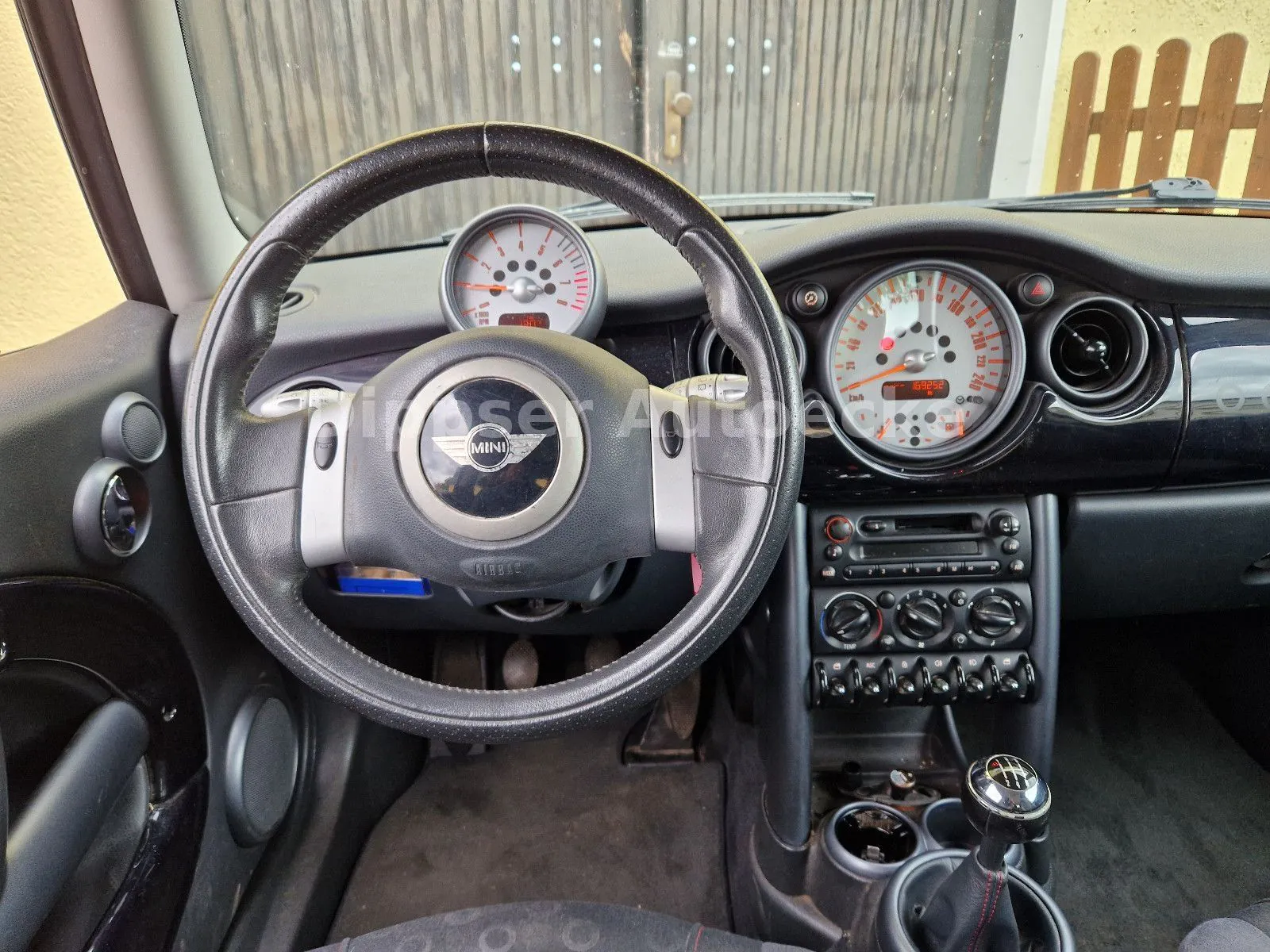 Fahrzeugabbildung MINI ONE Mini 