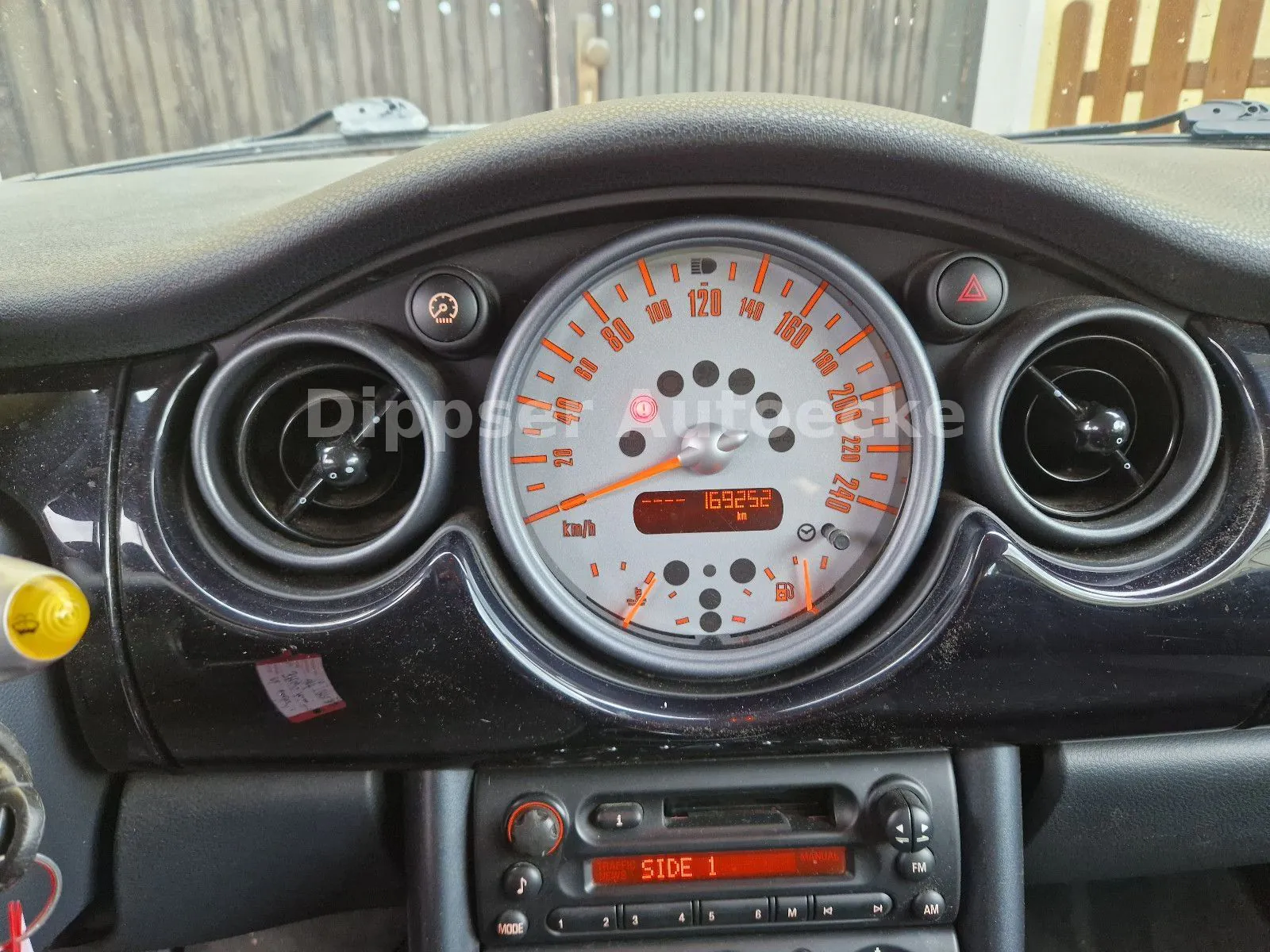 Fahrzeugabbildung MINI ONE Mini 