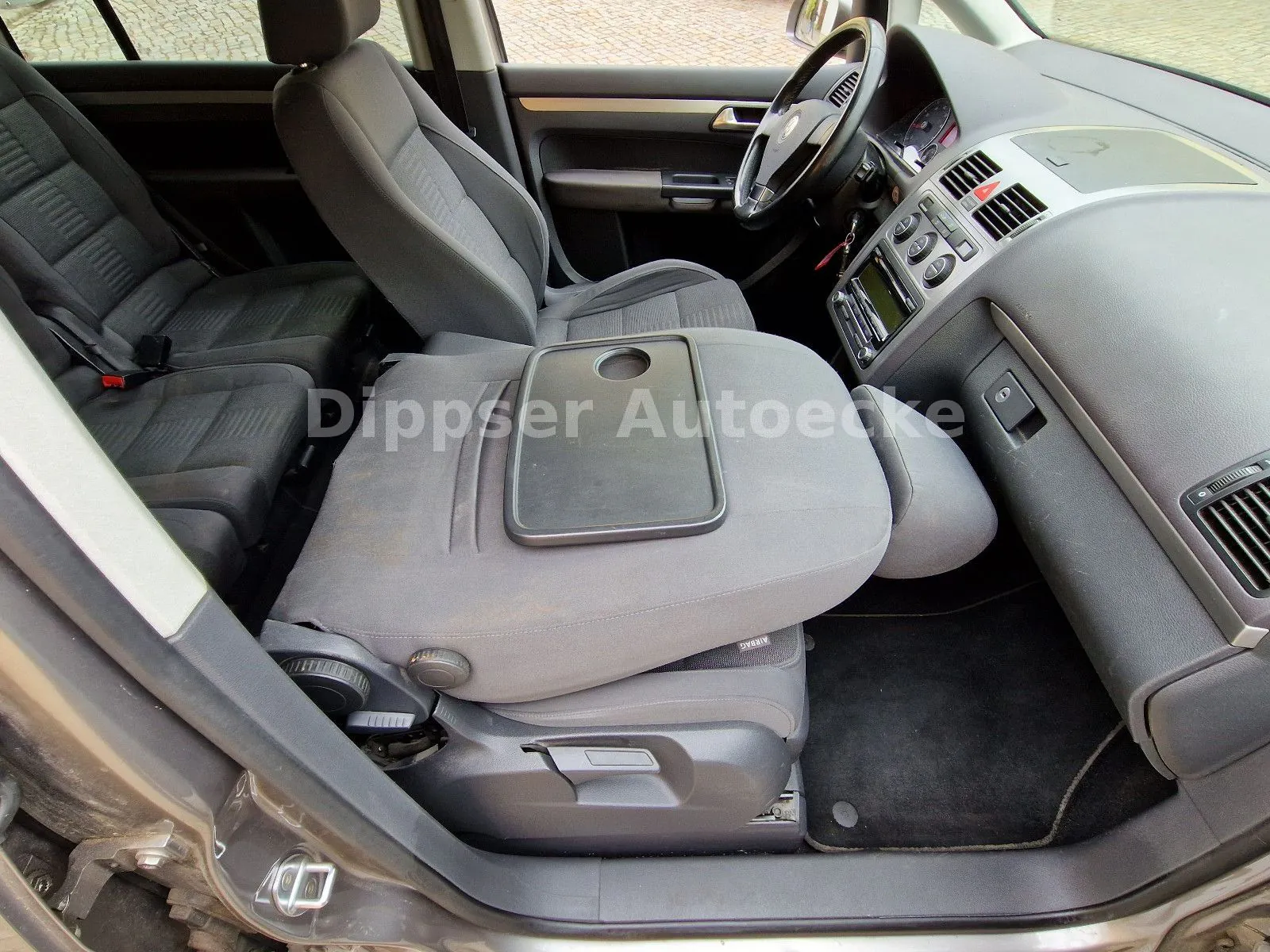 Fahrzeugabbildung Volkswagen Touran 