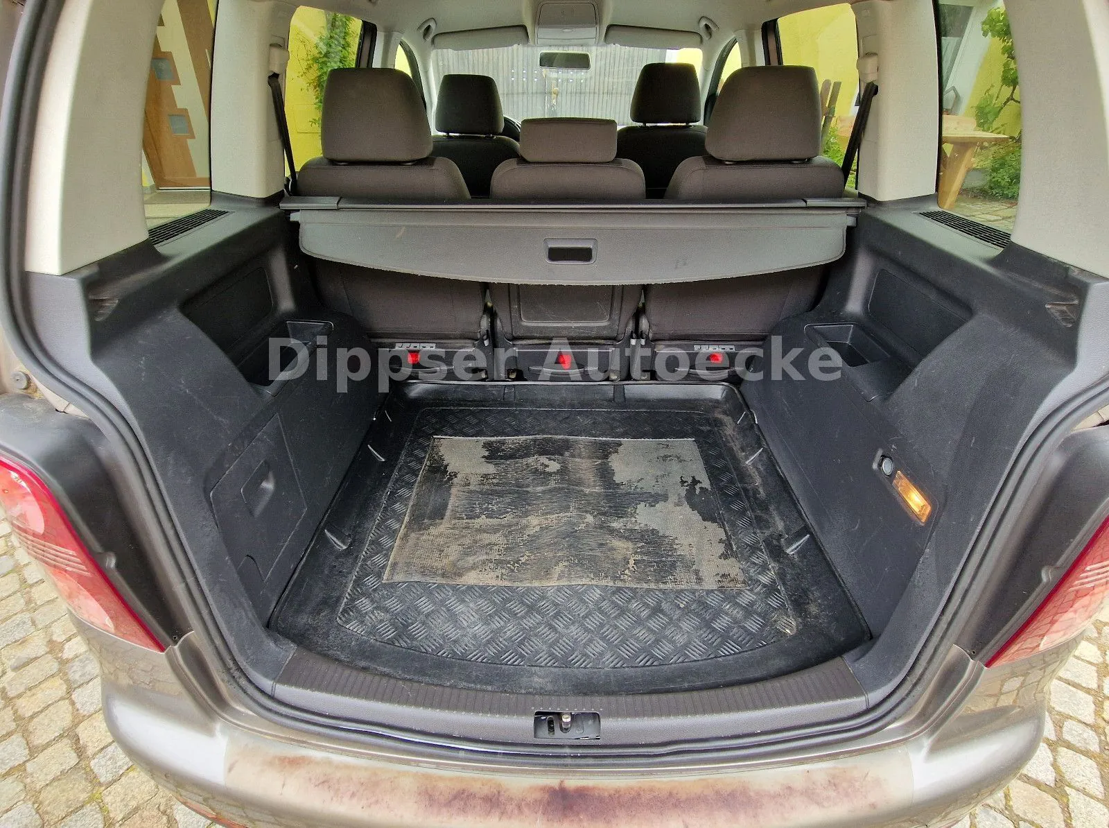 Fahrzeugabbildung Volkswagen Touran 