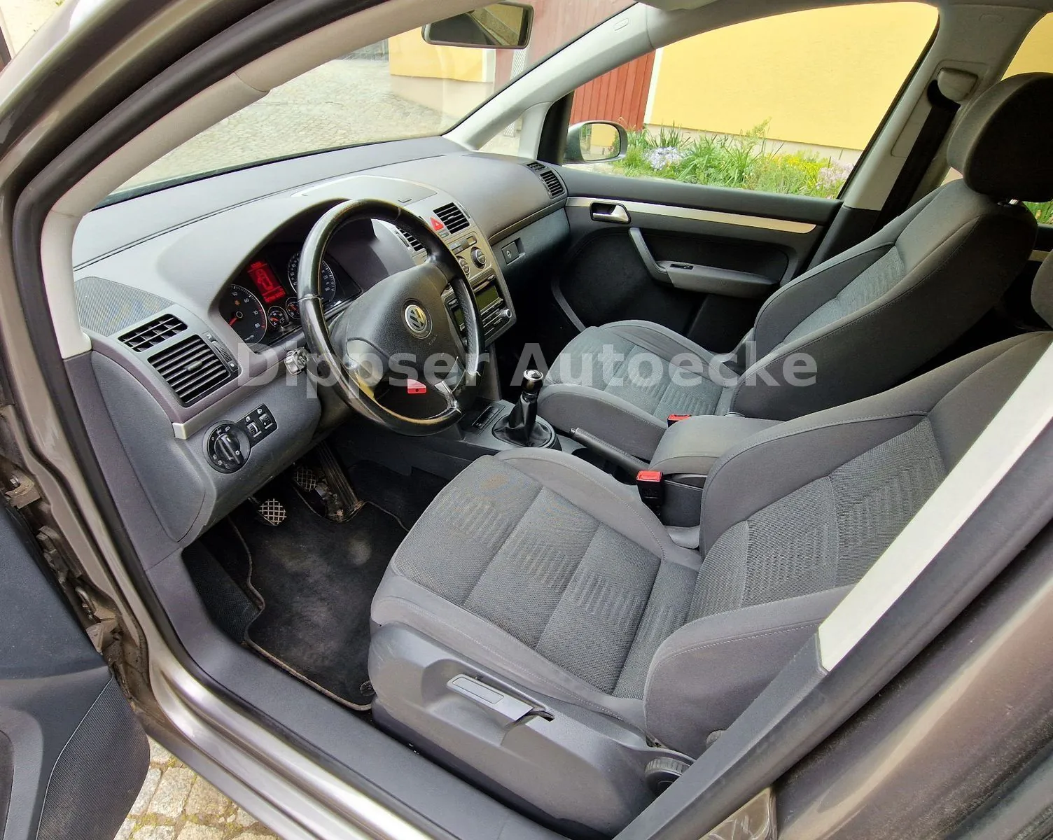 Fahrzeugabbildung Volkswagen Touran 