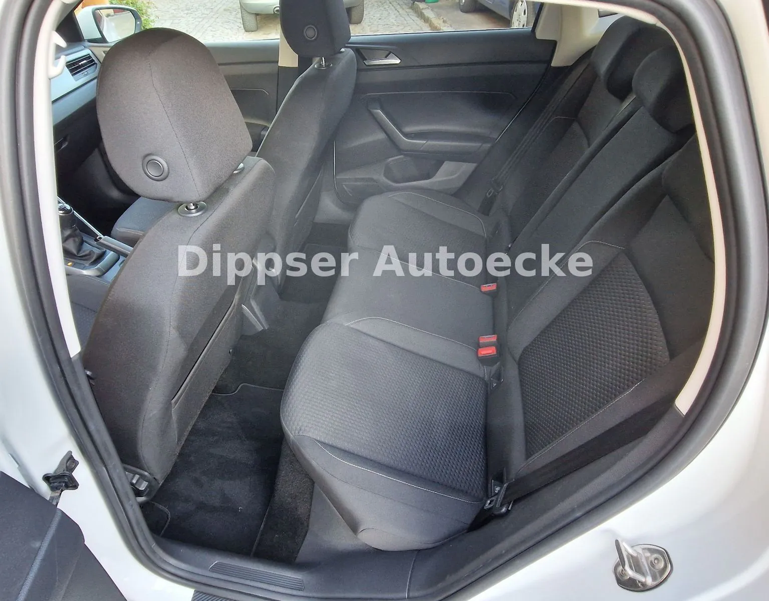 Fahrzeugabbildung Volkswagen Polo VI 