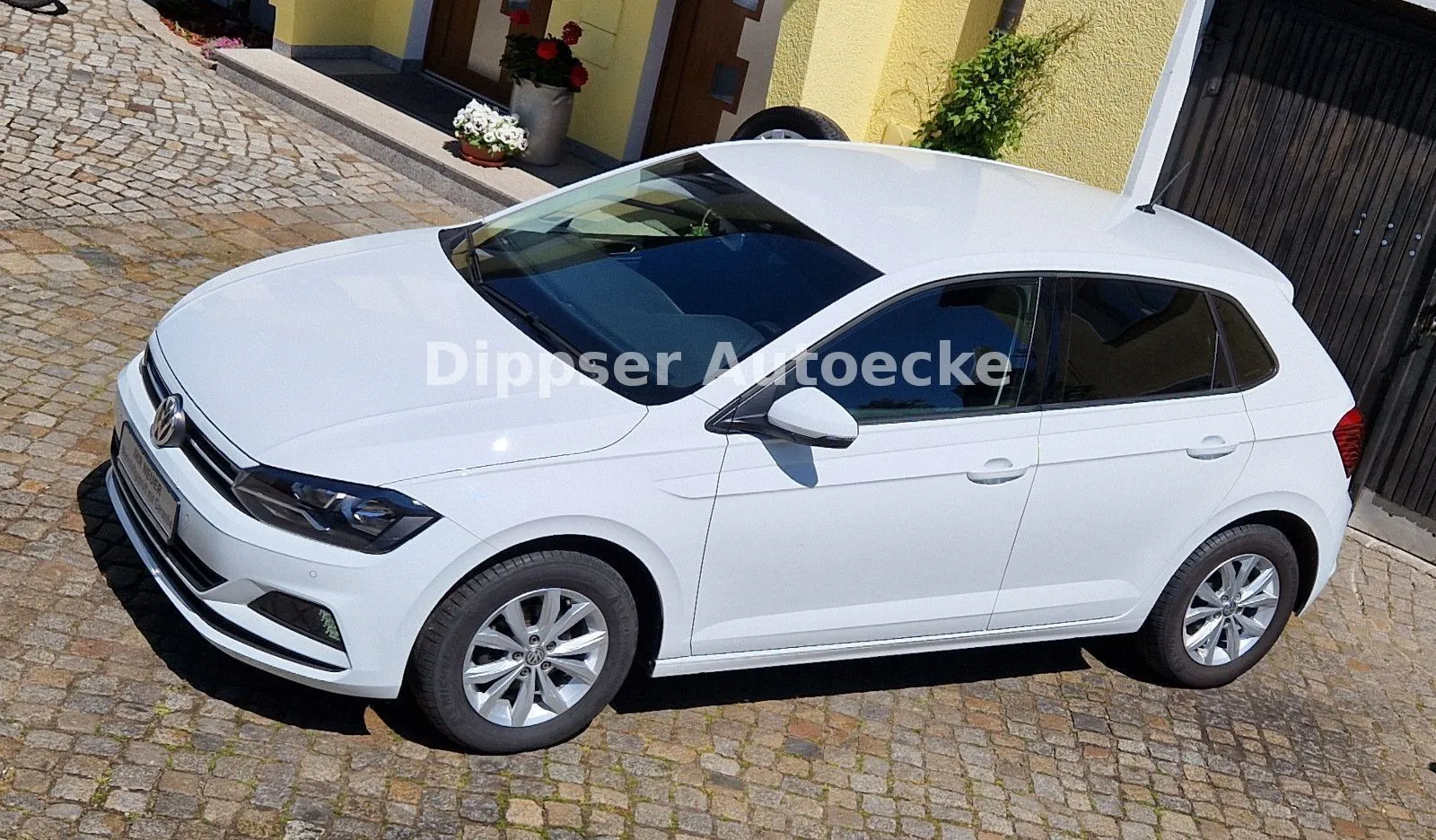 Fahrzeugabbildung Volkswagen Polo VI 
