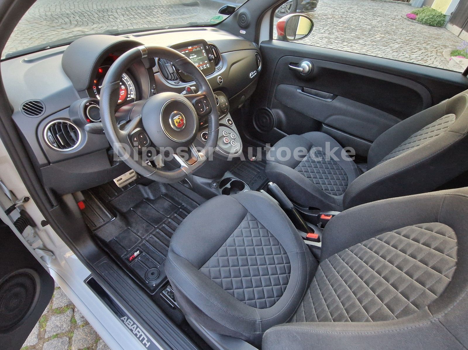 Fahrzeugabbildung Abarth Abarth 