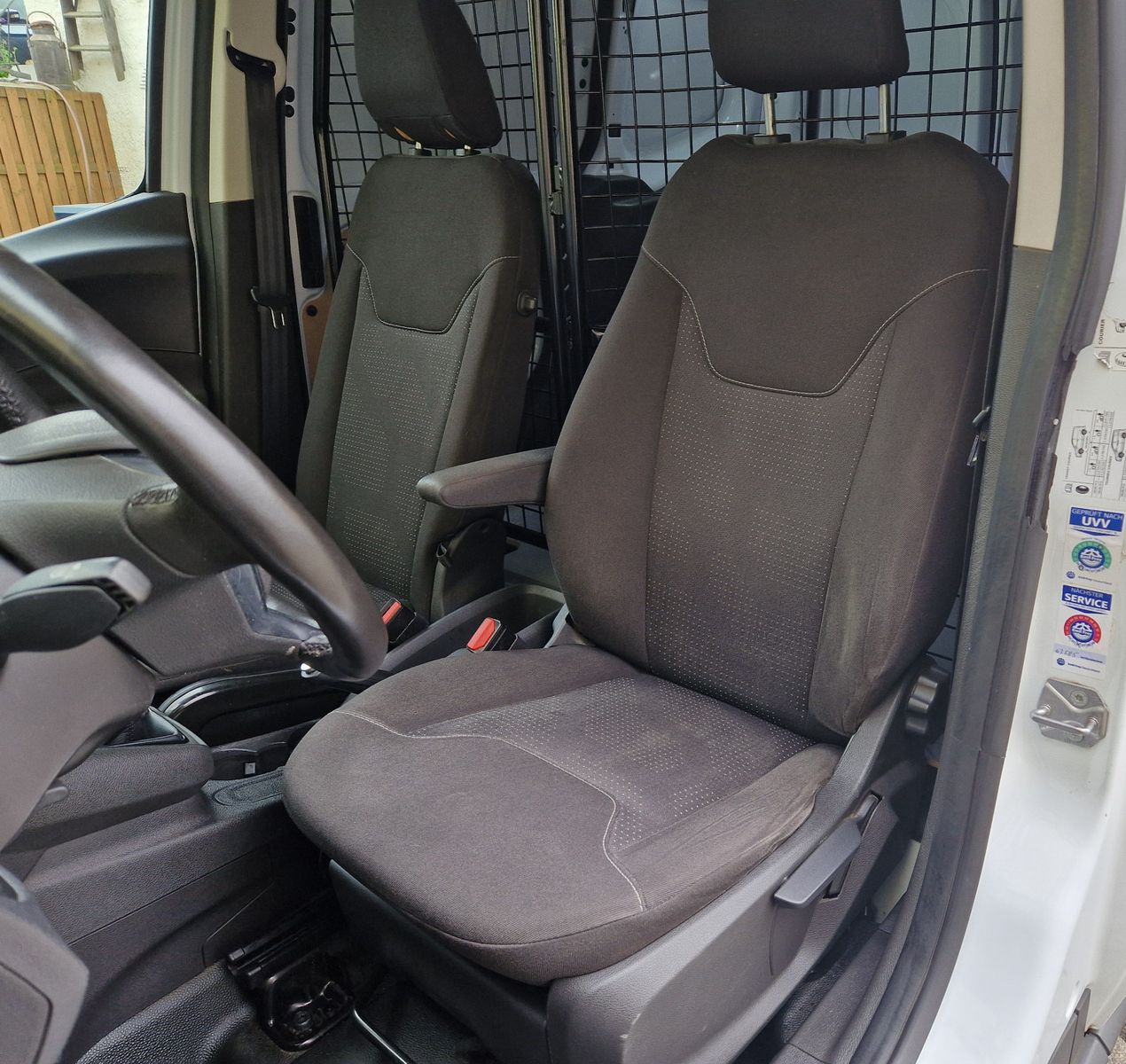 Fahrzeugabbildung Ford Transit Courier Trend