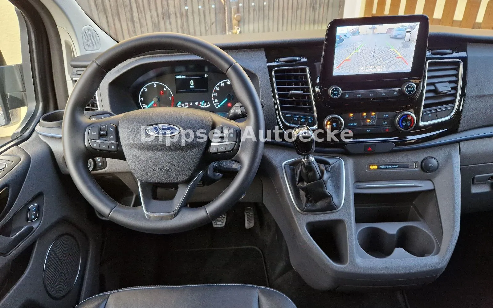 Fahrzeugabbildung Ford Tourneo Custom 