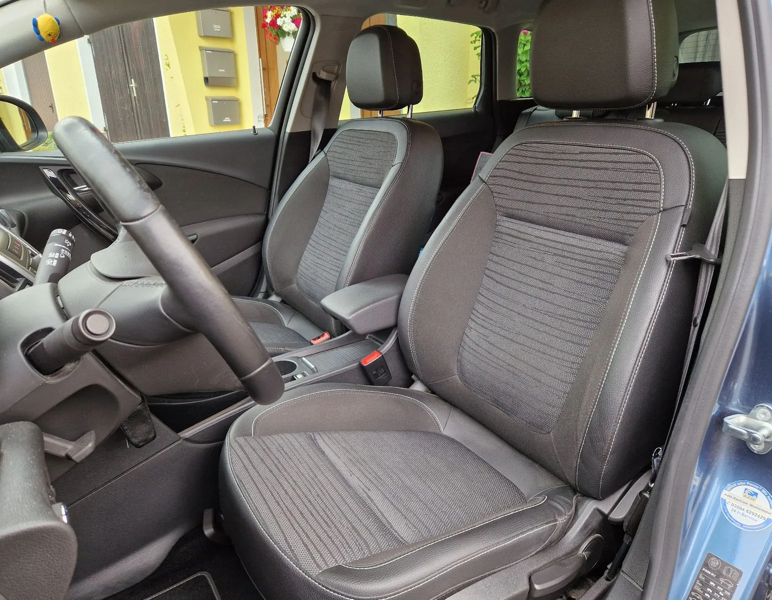 Fahrzeugabbildung Opel Astra J Sports Tourer 
