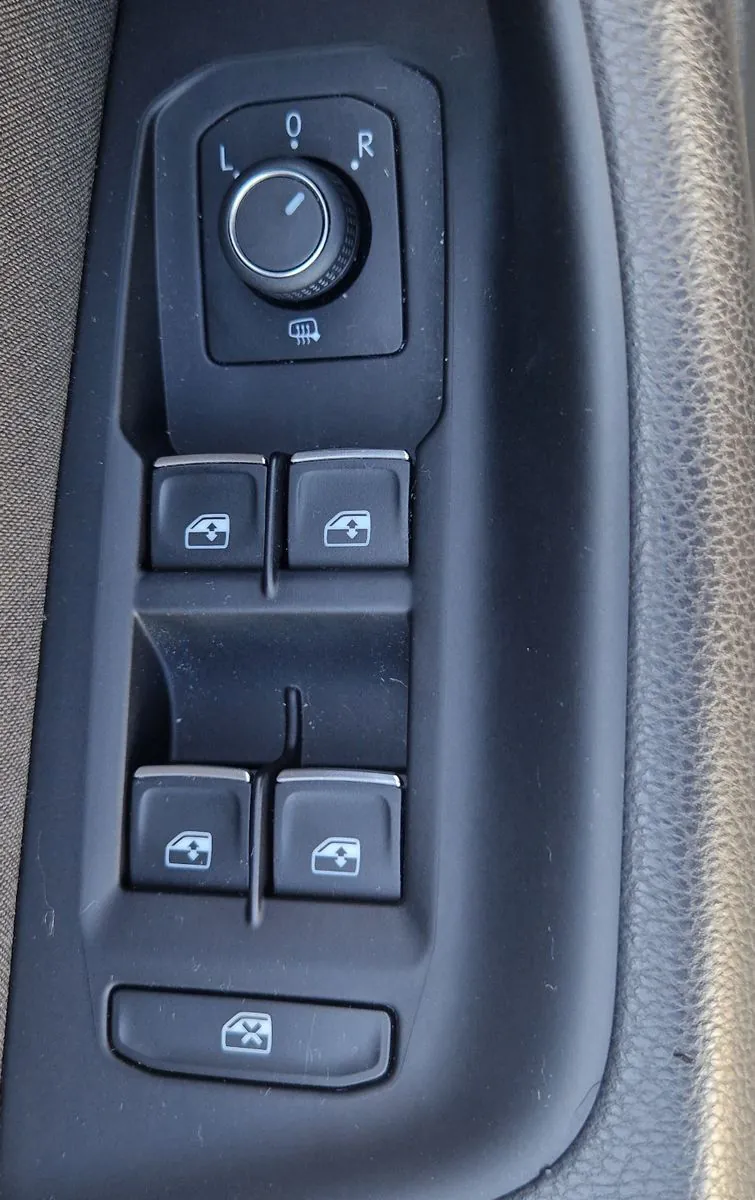Fahrzeugabbildung Volkswagen Passat Variant 