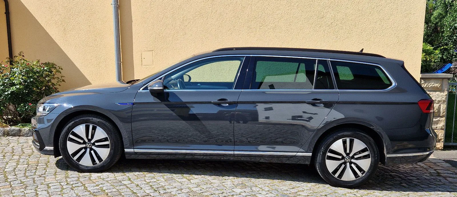 Fahrzeugabbildung Volkswagen Passat Variant 