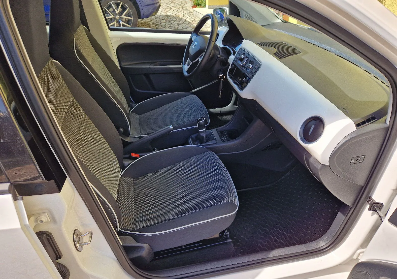 Fahrzeugabbildung SEAT Mii 