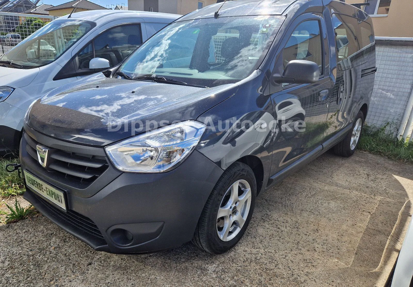 Dacia Dokker Ambiance_Klima_8 fach_AHZV starr