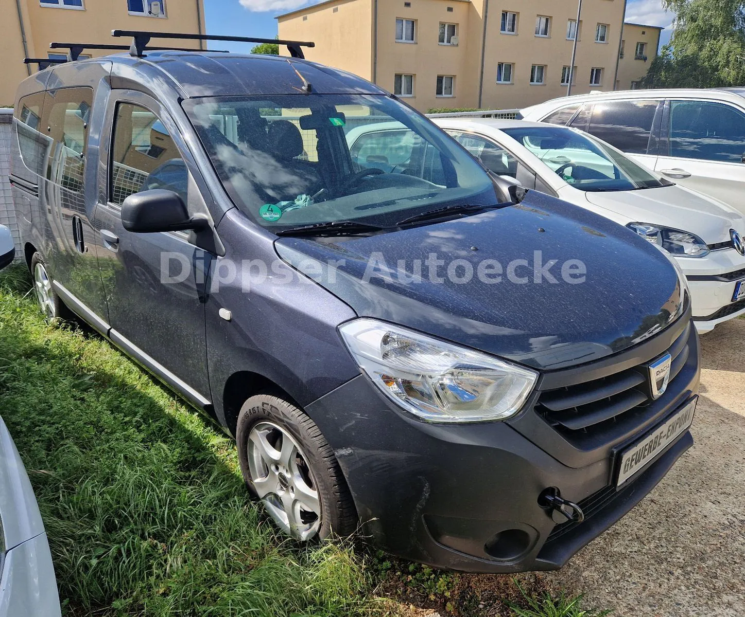 Fahrzeugabbildung Dacia Dokker Ambiance_Klima_8 fach_AHZV starr