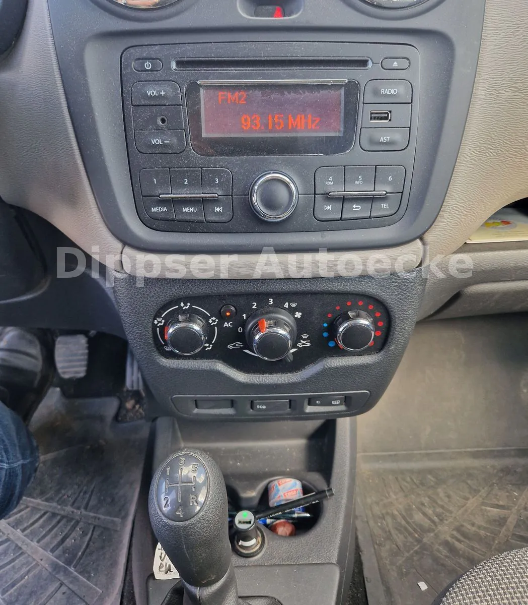 Fahrzeugabbildung Dacia Dokker Ambiance_Klima_8 fach_AHZV starr