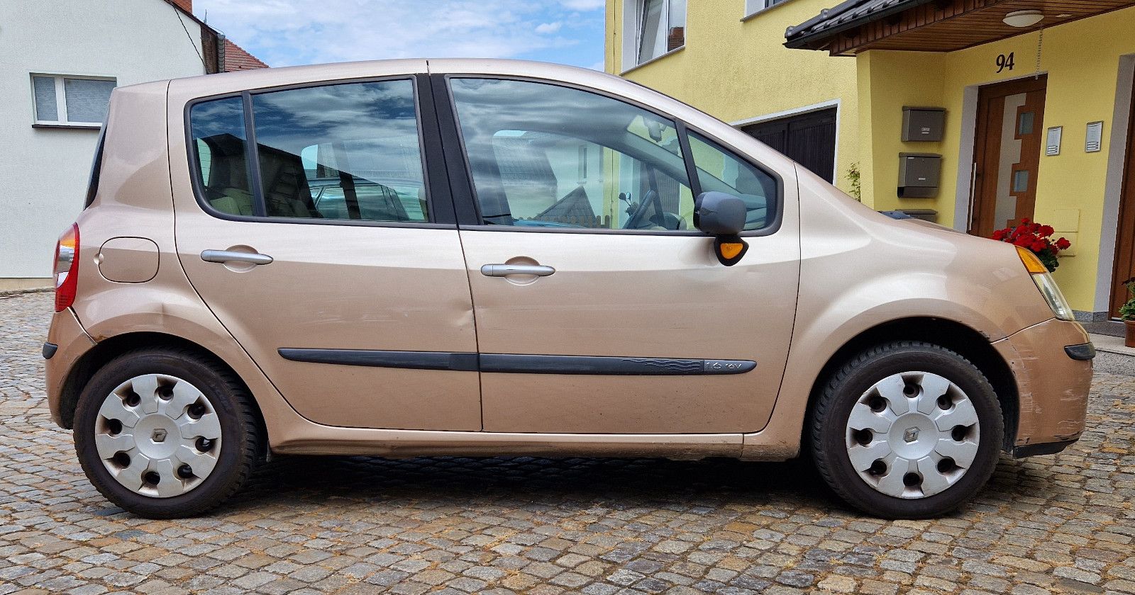 Fahrzeugabbildung Renault Modus Privilege_Klima_Allwetter...