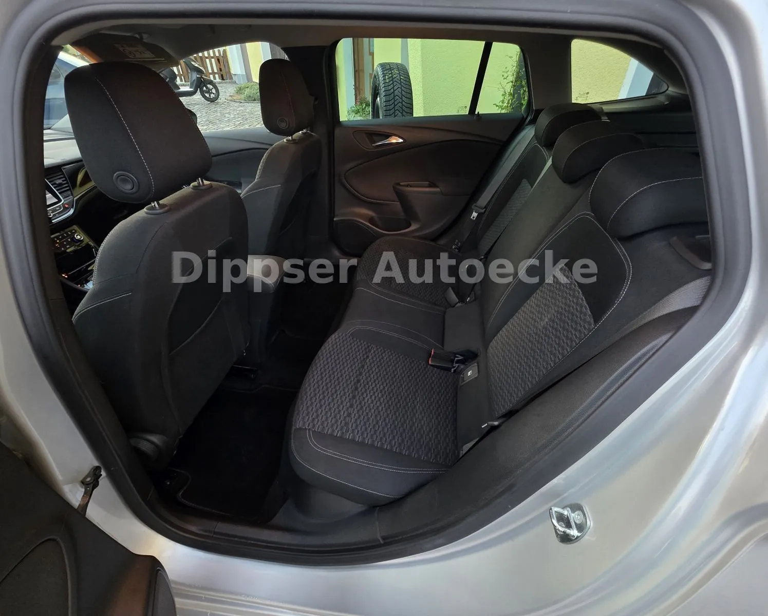 Fahrzeugabbildung Opel Astra K