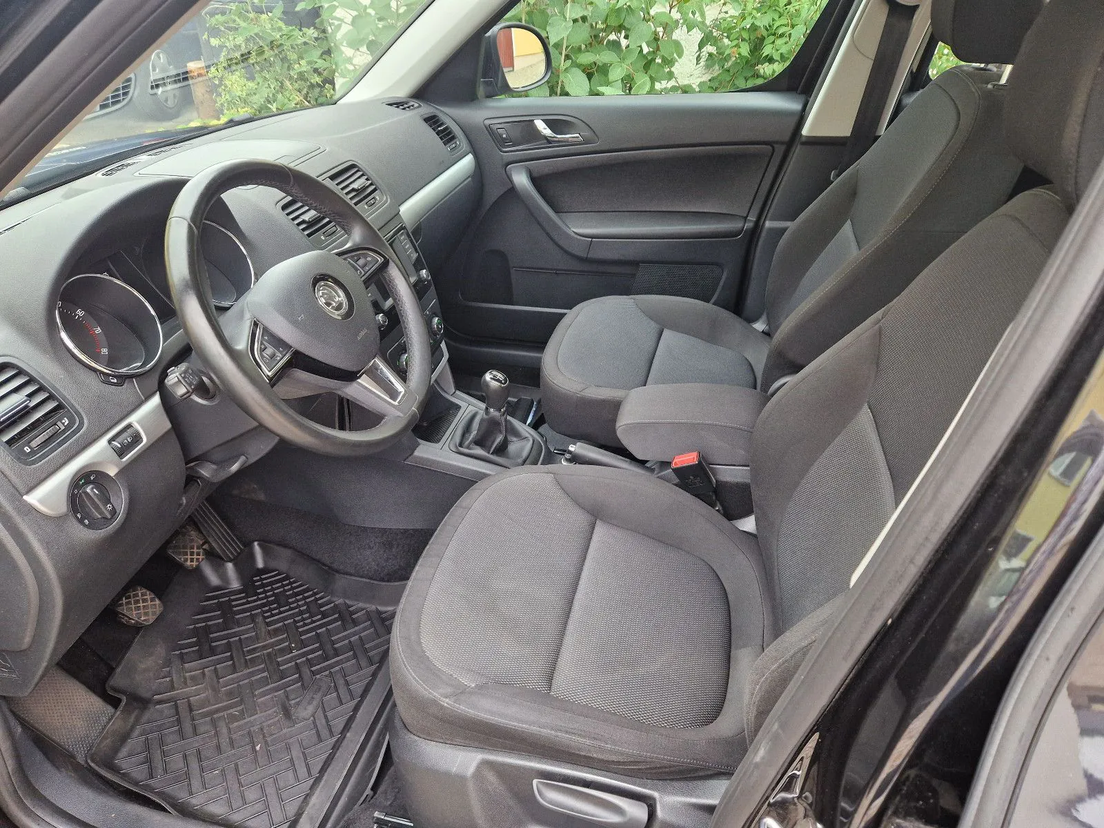 Fahrzeugabbildung SKODA Yeti 