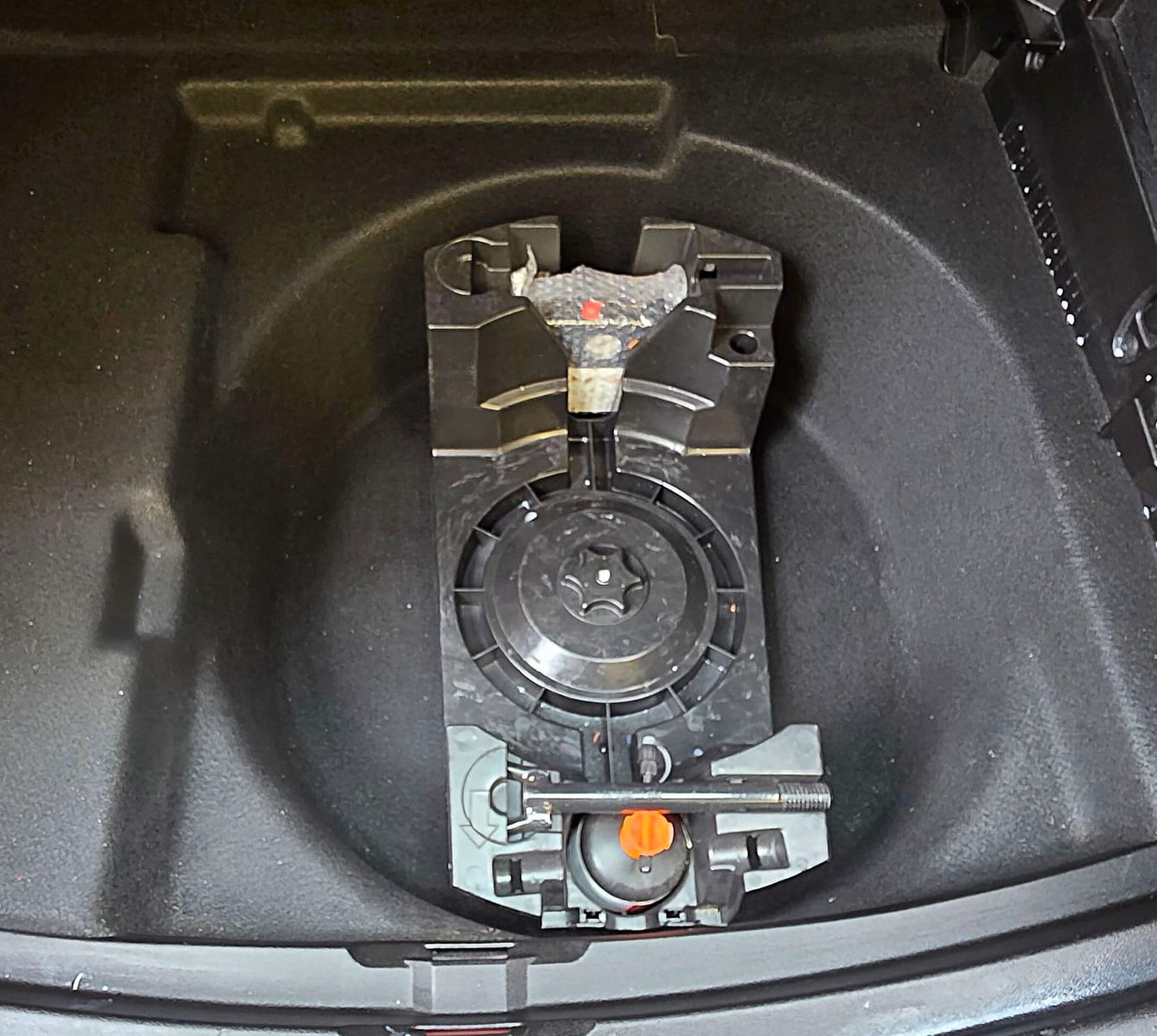 Fahrzeugabbildung Renault Megane IV 