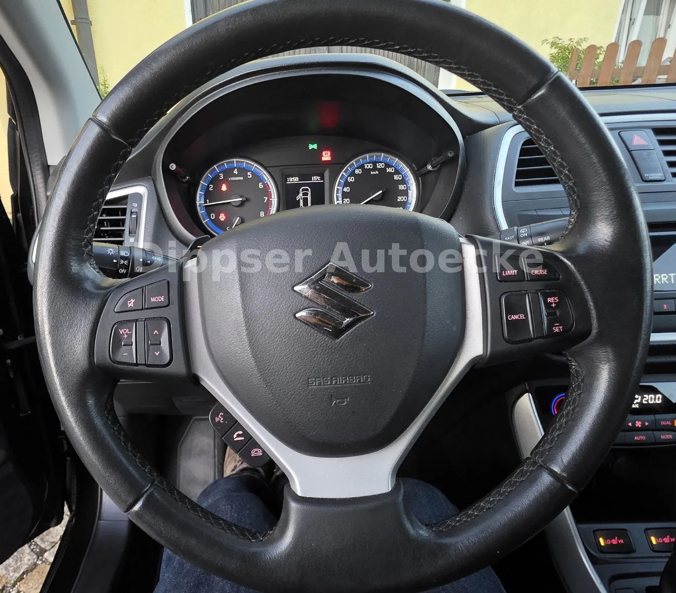 Fahrzeugabbildung Suzuki SX4 S-Cross