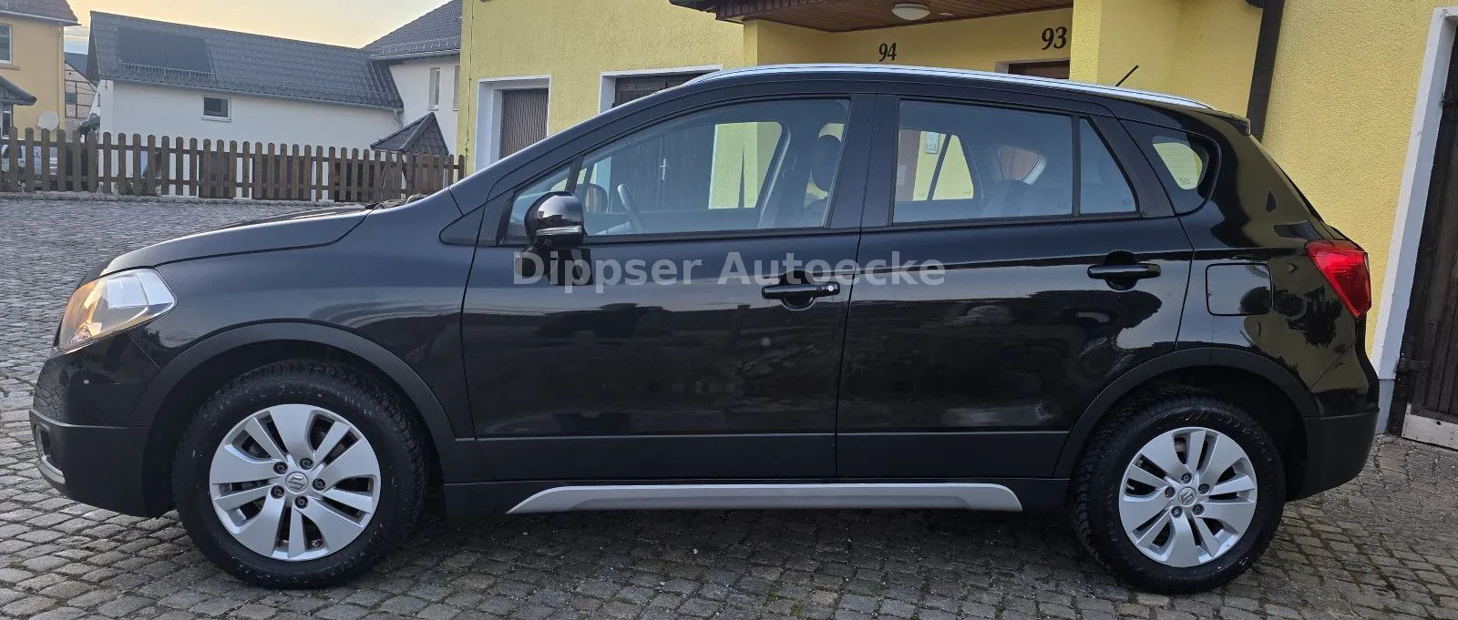 Fahrzeugabbildung Suzuki SX4 S-Cross 