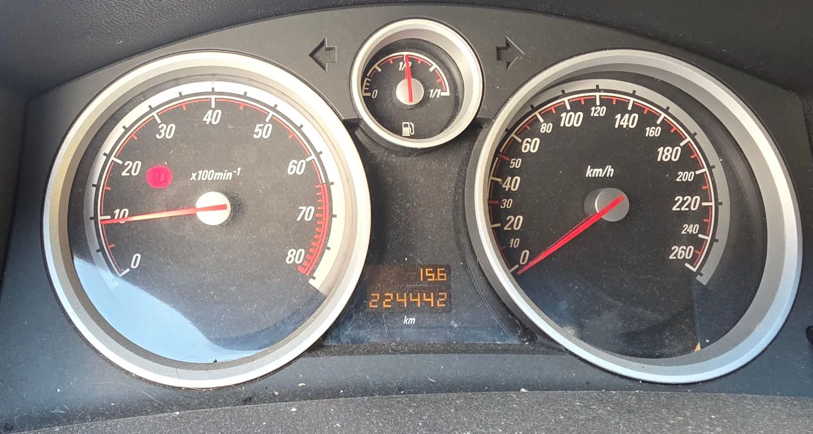 Fahrzeugabbildung Opel Astra H GTC 