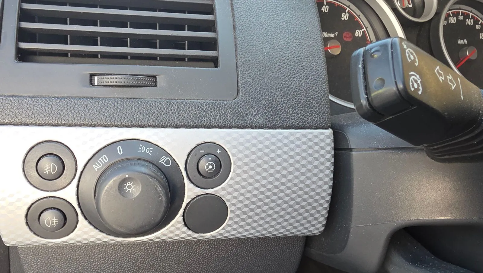 Fahrzeugabbildung Opel Astra H GTC 