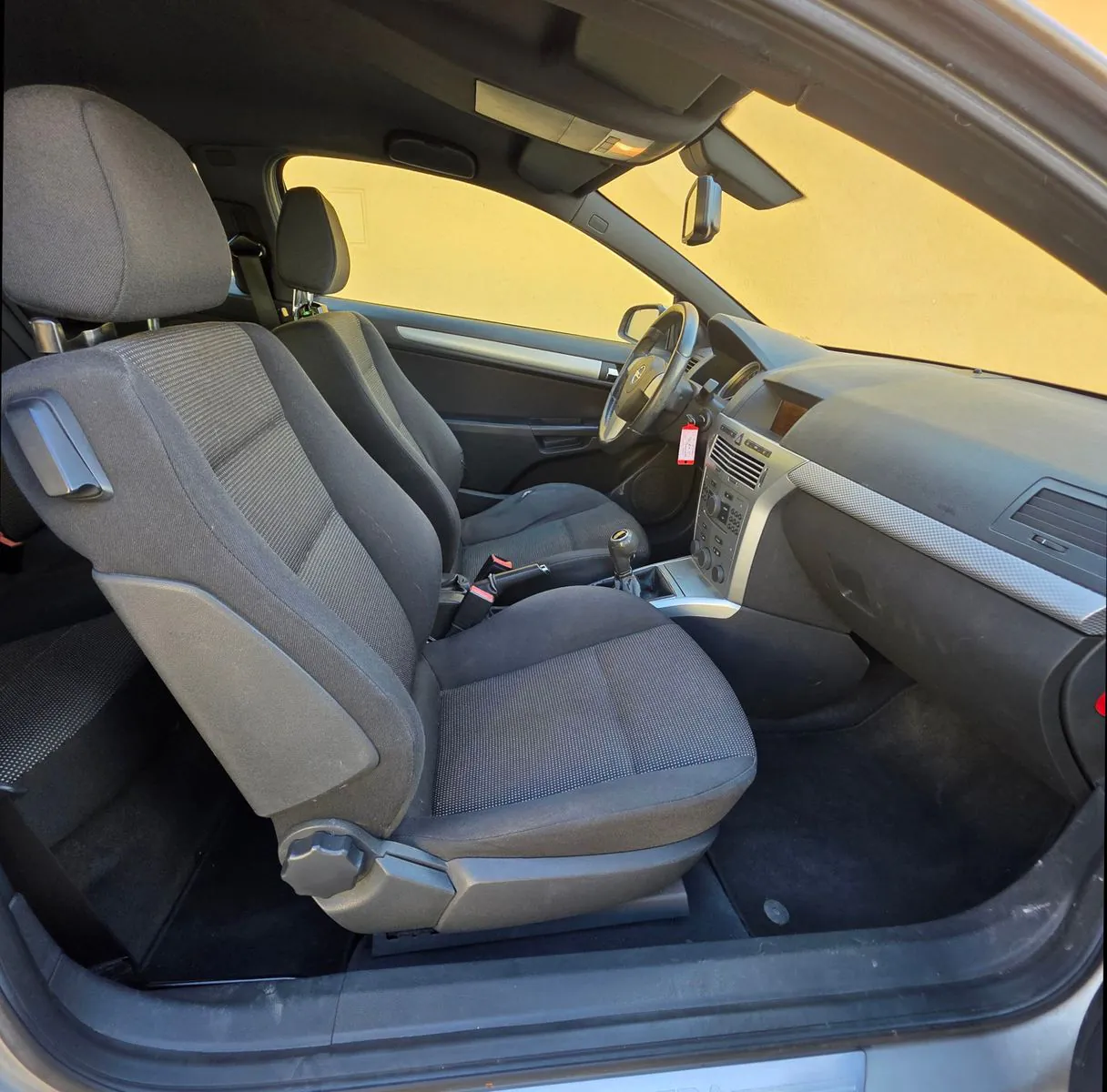 Fahrzeugabbildung Opel Astra H GTC 