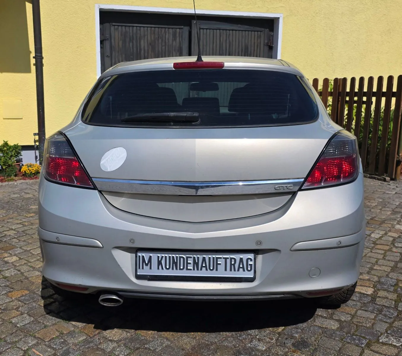 Fahrzeugabbildung Opel Astra H GTC 