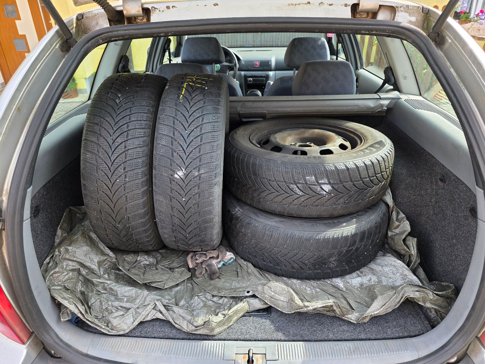 Fahrzeugabbildung SKODA Octavia Combi_Climatronic_8 fach bereift....