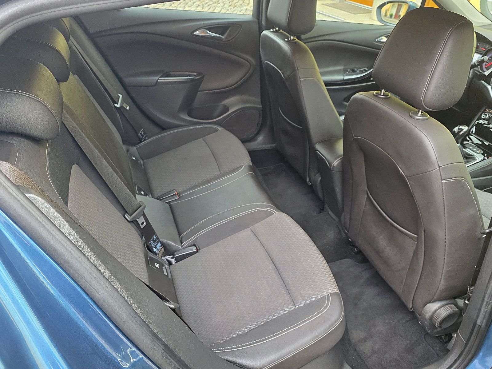 Fahrzeugabbildung Opel Astra K 5-trg. 