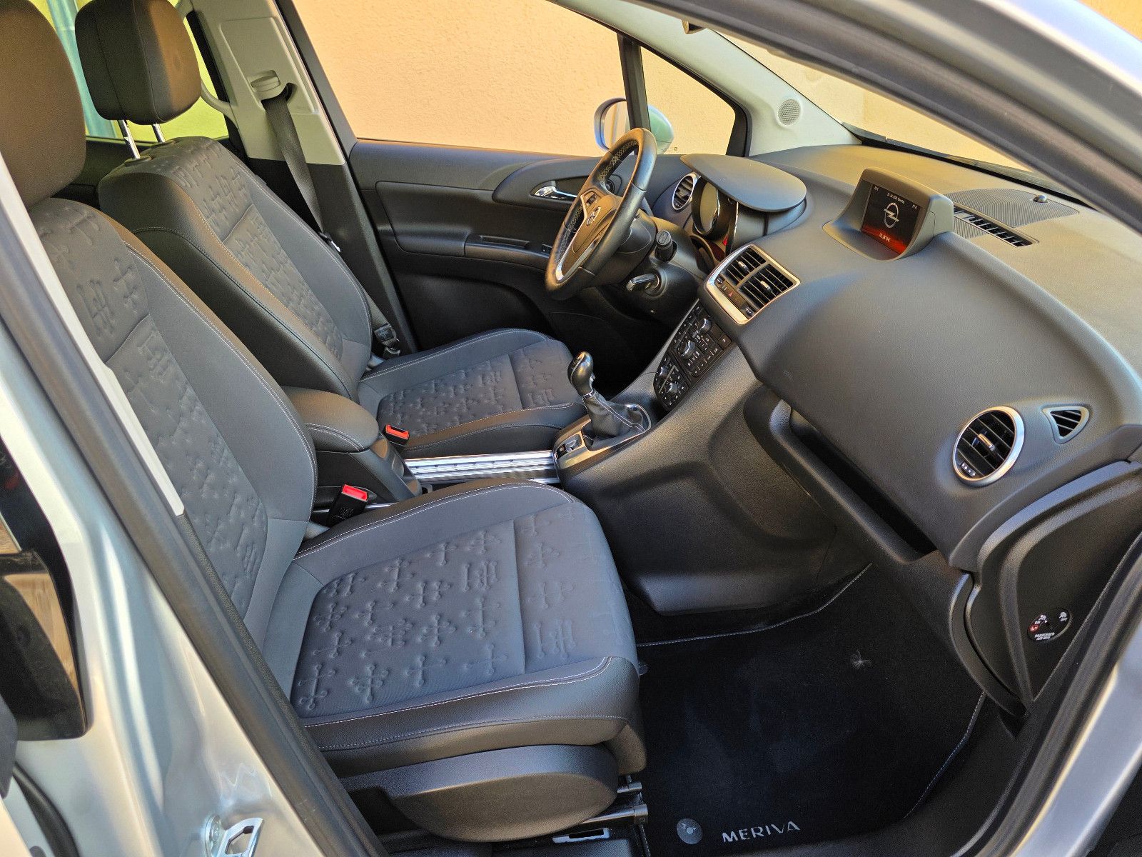 Fahrzeugabbildung Opel Meriva B