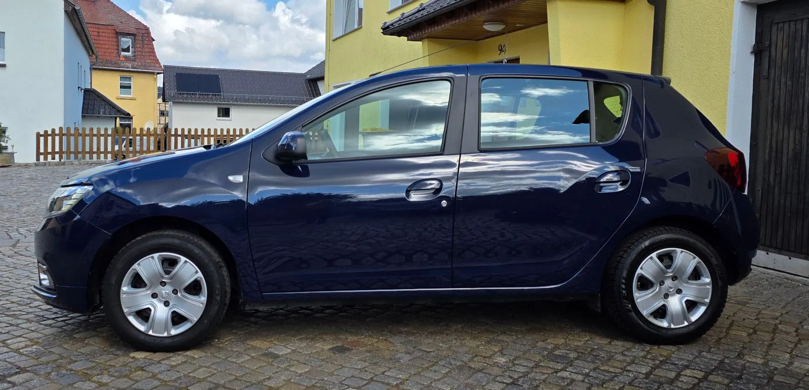 Fahrzeugabbildung Dacia Sandero II 