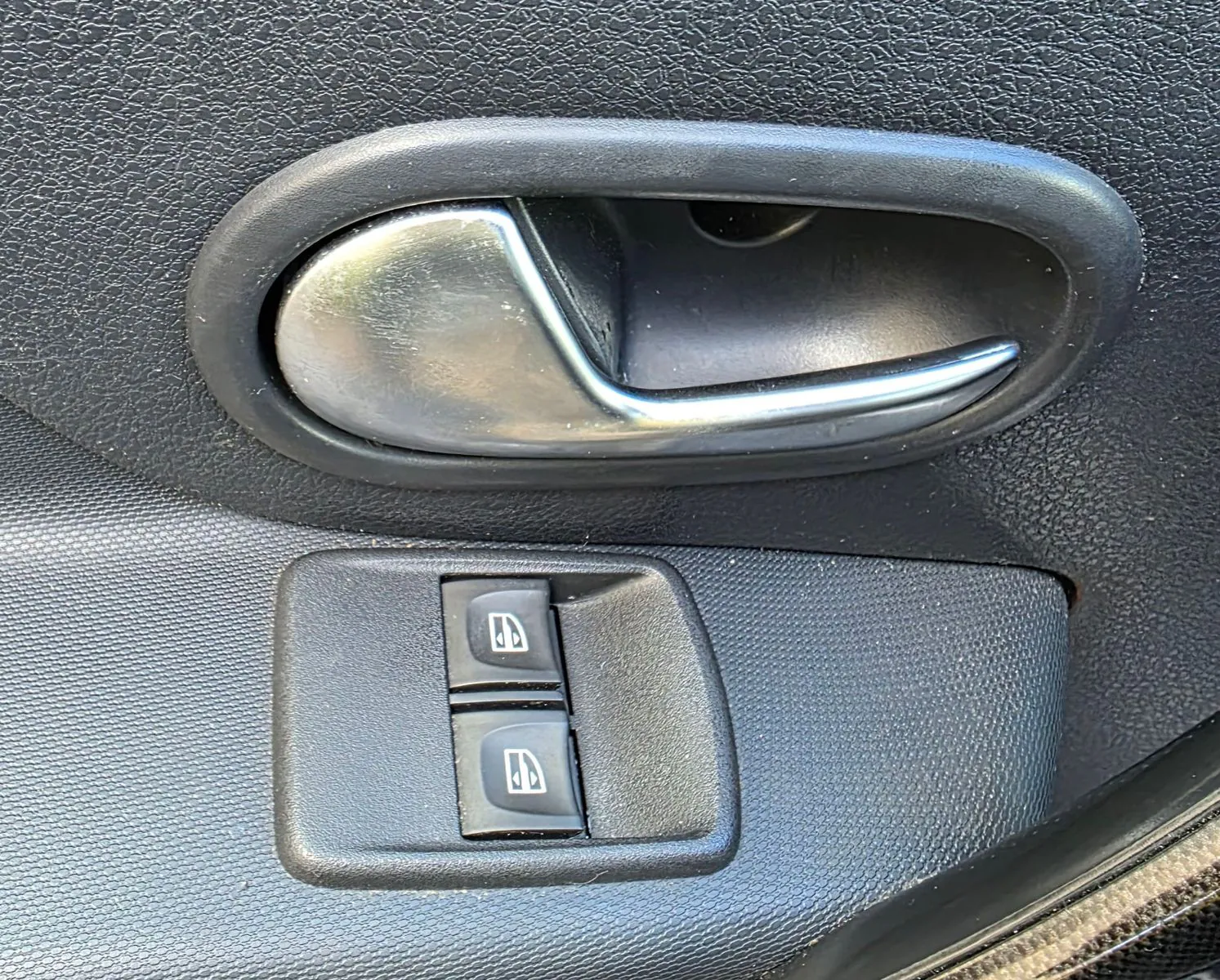 Fahrzeugabbildung Dacia Sandero II 