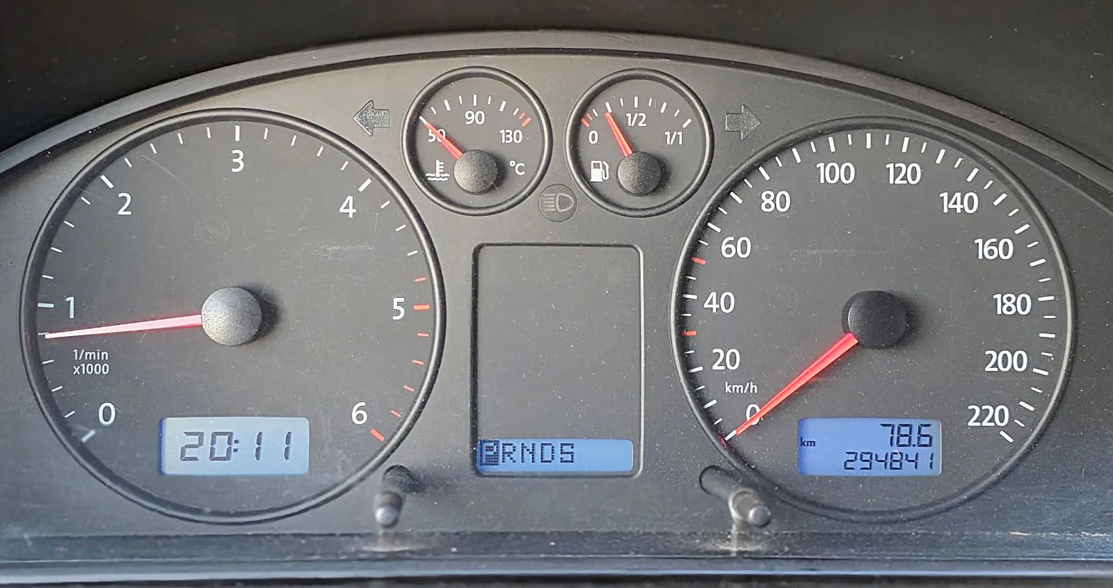 Fahrzeugabbildung Volkswagen T5 Bus 