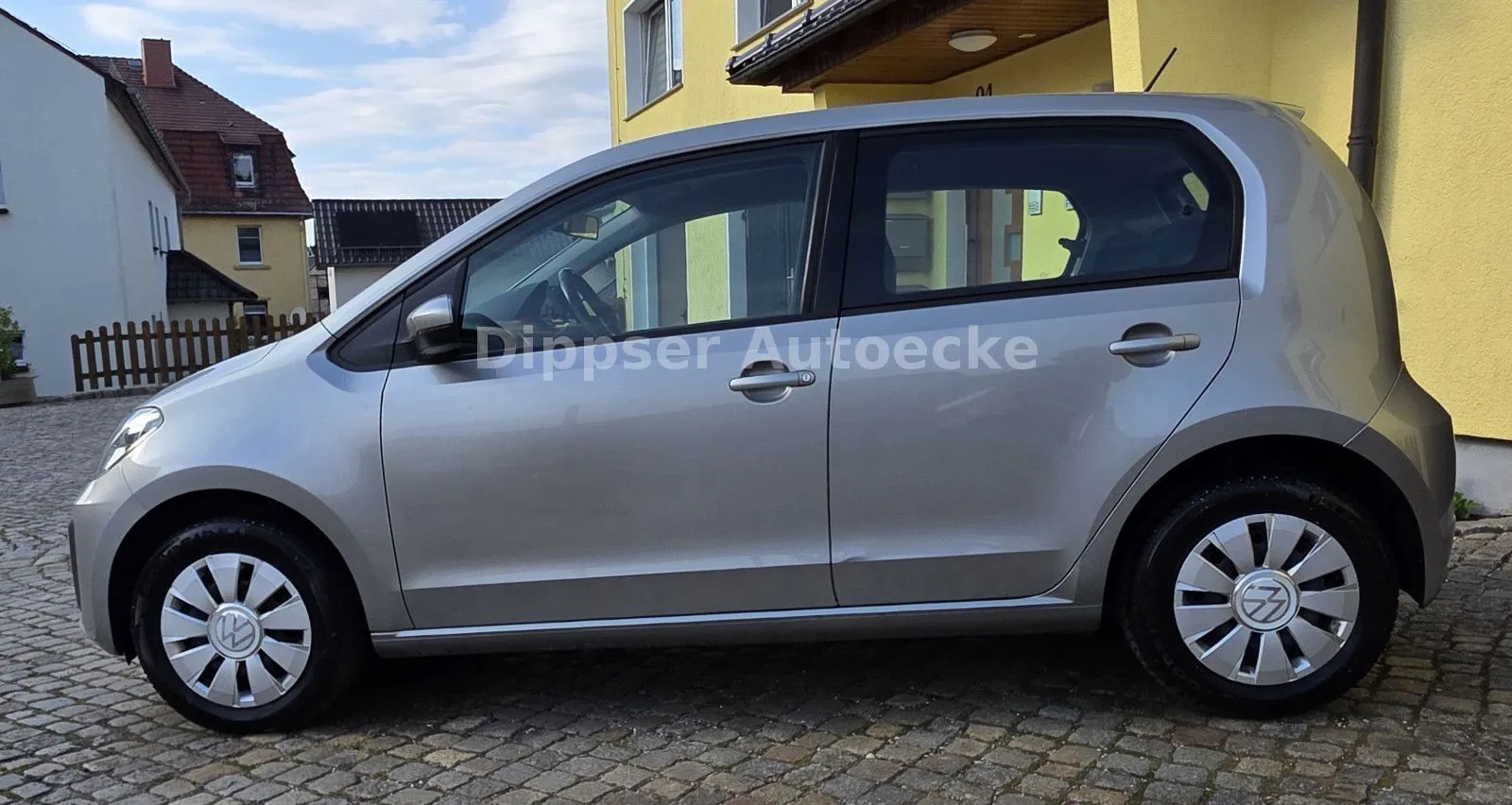 Fahrzeugabbildung Volkswagen up! 