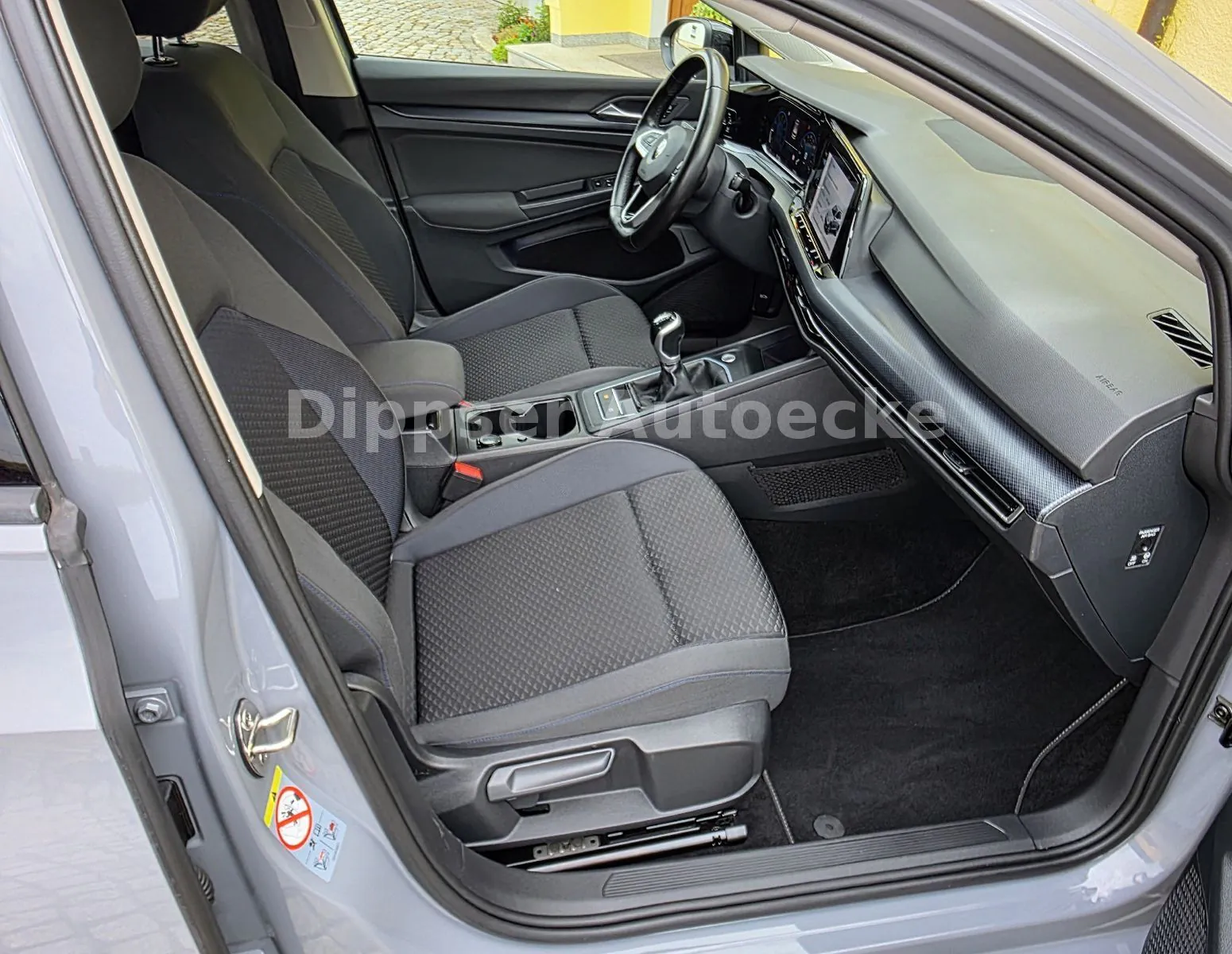 Fahrzeugabbildung Volkswagen Golf VIII Lim.
