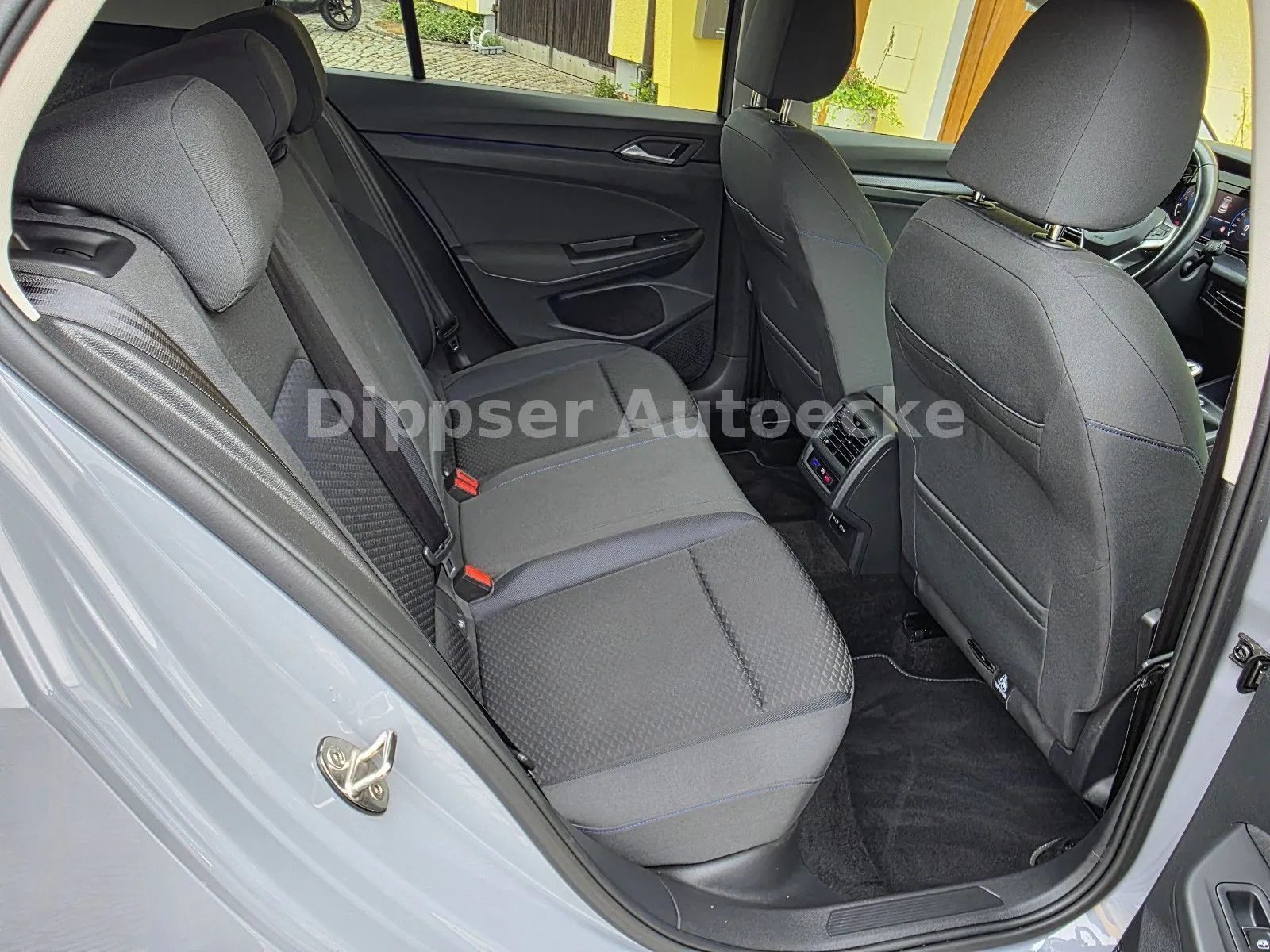 Fahrzeugabbildung Volkswagen Golf VIII Lim.