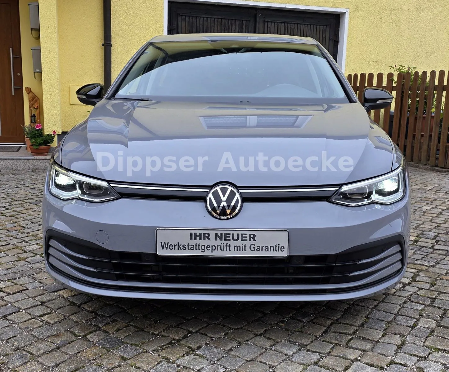 Fahrzeugabbildung Volkswagen Golf VIII Lim. 