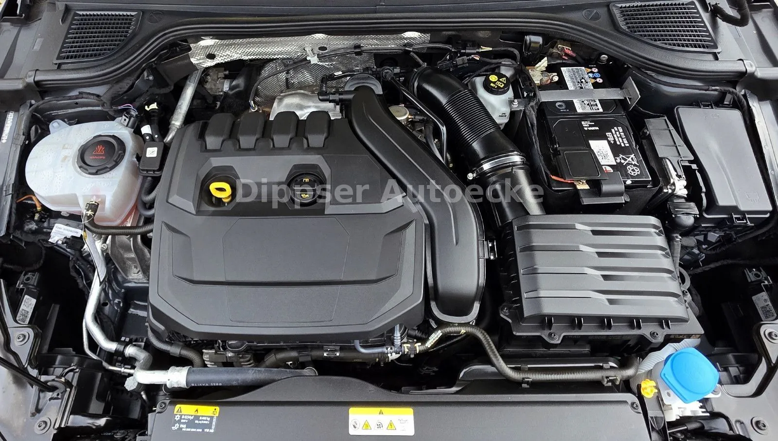 Fahrzeugabbildung Volkswagen Golf VIII Lim. 