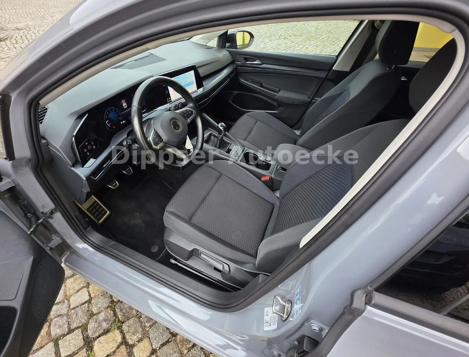 Fahrzeugabbildung Volkswagen Golf VIII Lim. 
